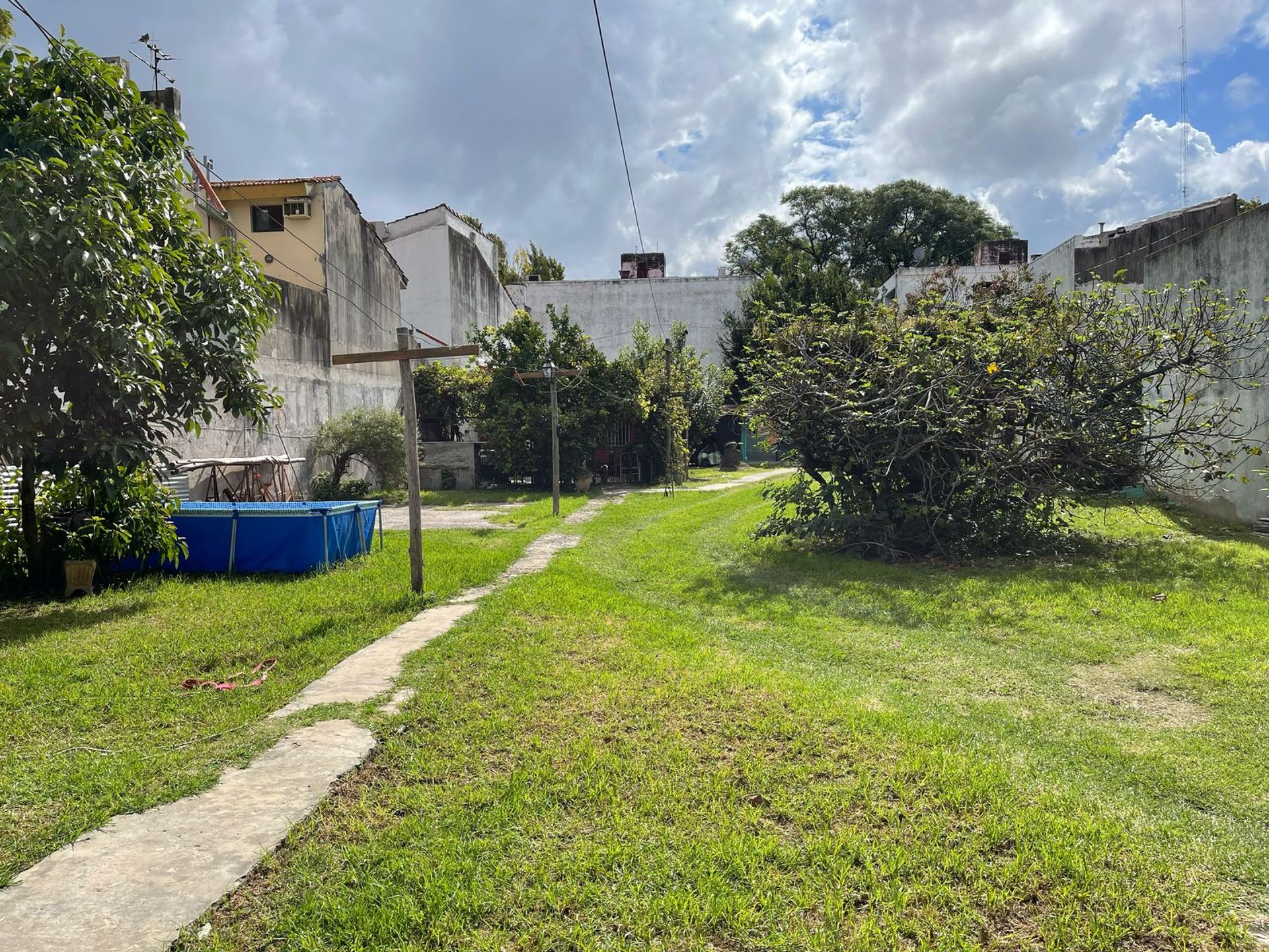 Venta Casa 3 Amb Lote Propio De 850 M2 En Martinez