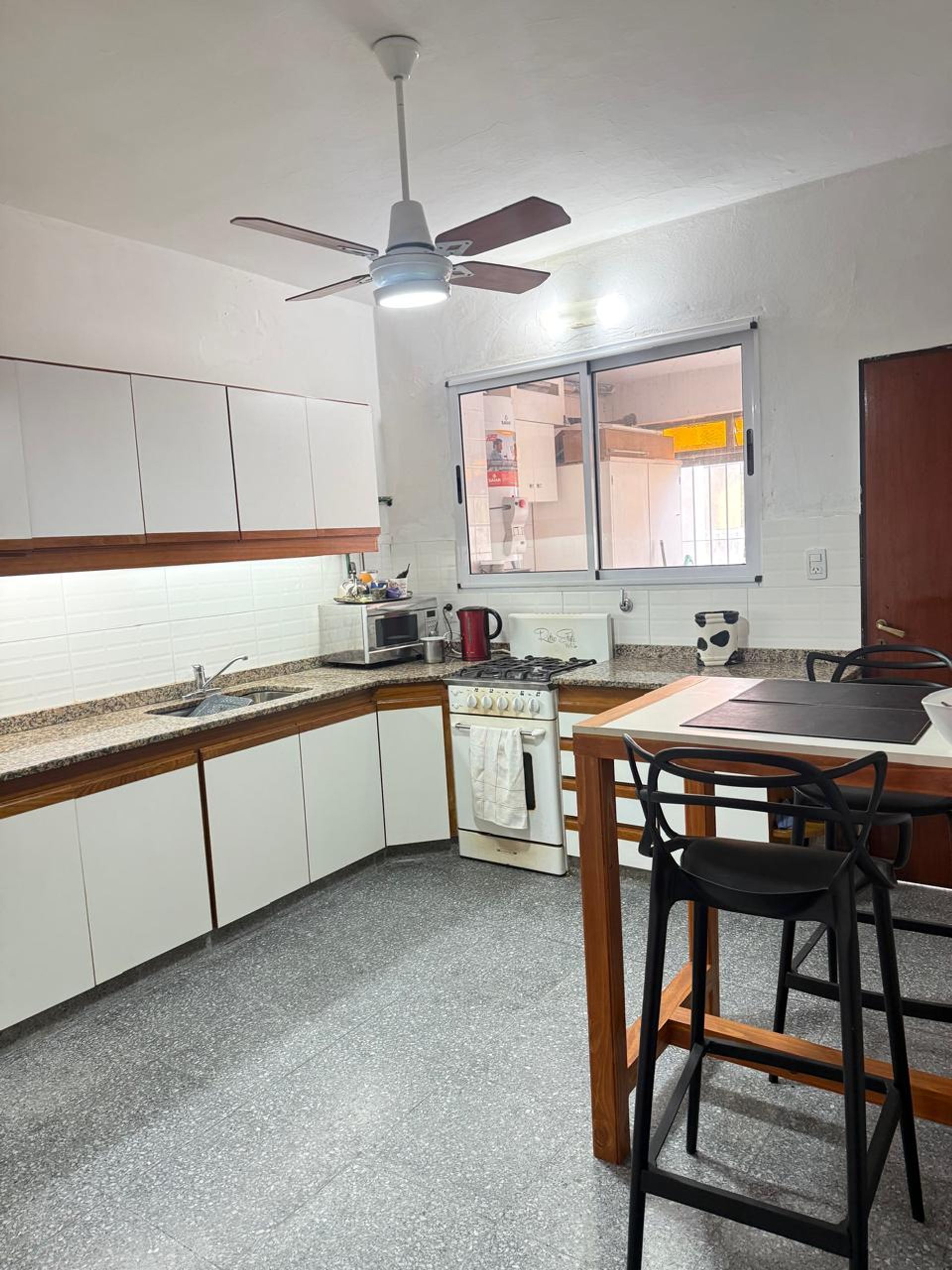 Ph En Venta 3 Amb. Jardin, Parrilla, San Fernando