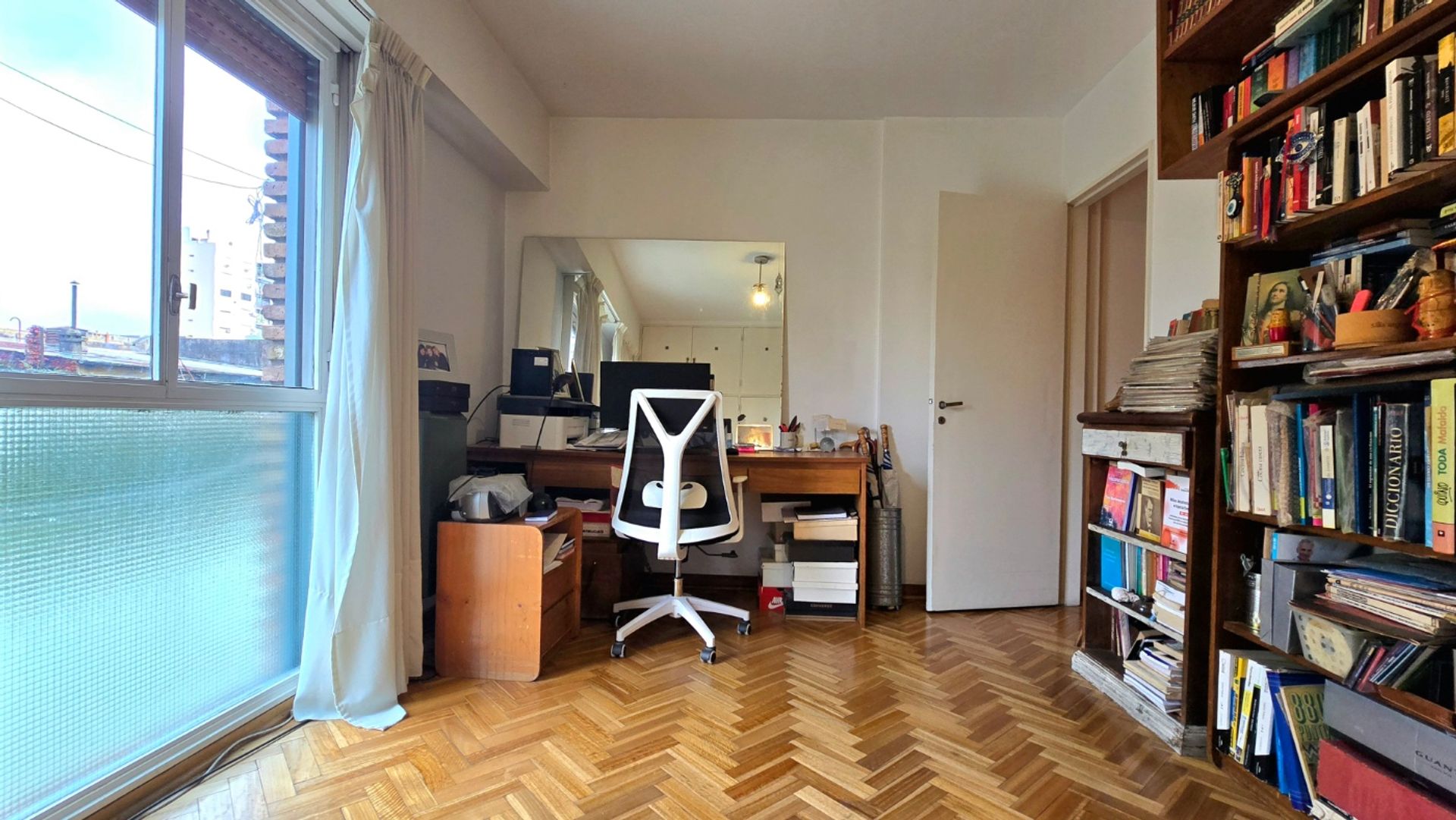 Venta Dpto. 4 Amb En Martinez Con Cochera y Balcón