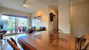 Venta Dpto. 4 amb con Cochera y Balcón en Martinez