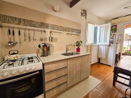 For Sale: 2 Houses, Independent Entrance, 300 m² Lot, Florida