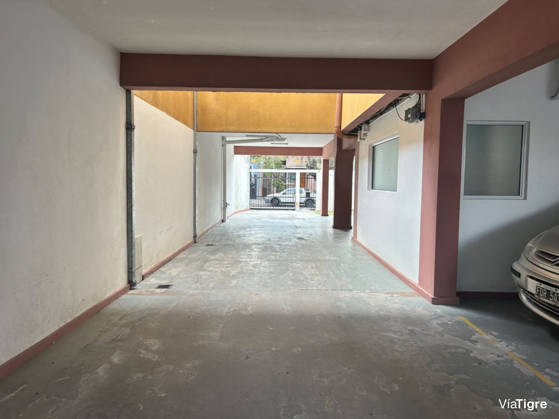 Venta- Retasado - 3 Amb 2 Cocheras Florida Oeste