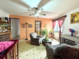 Sale 4-Room Apartment San Fernando Credit