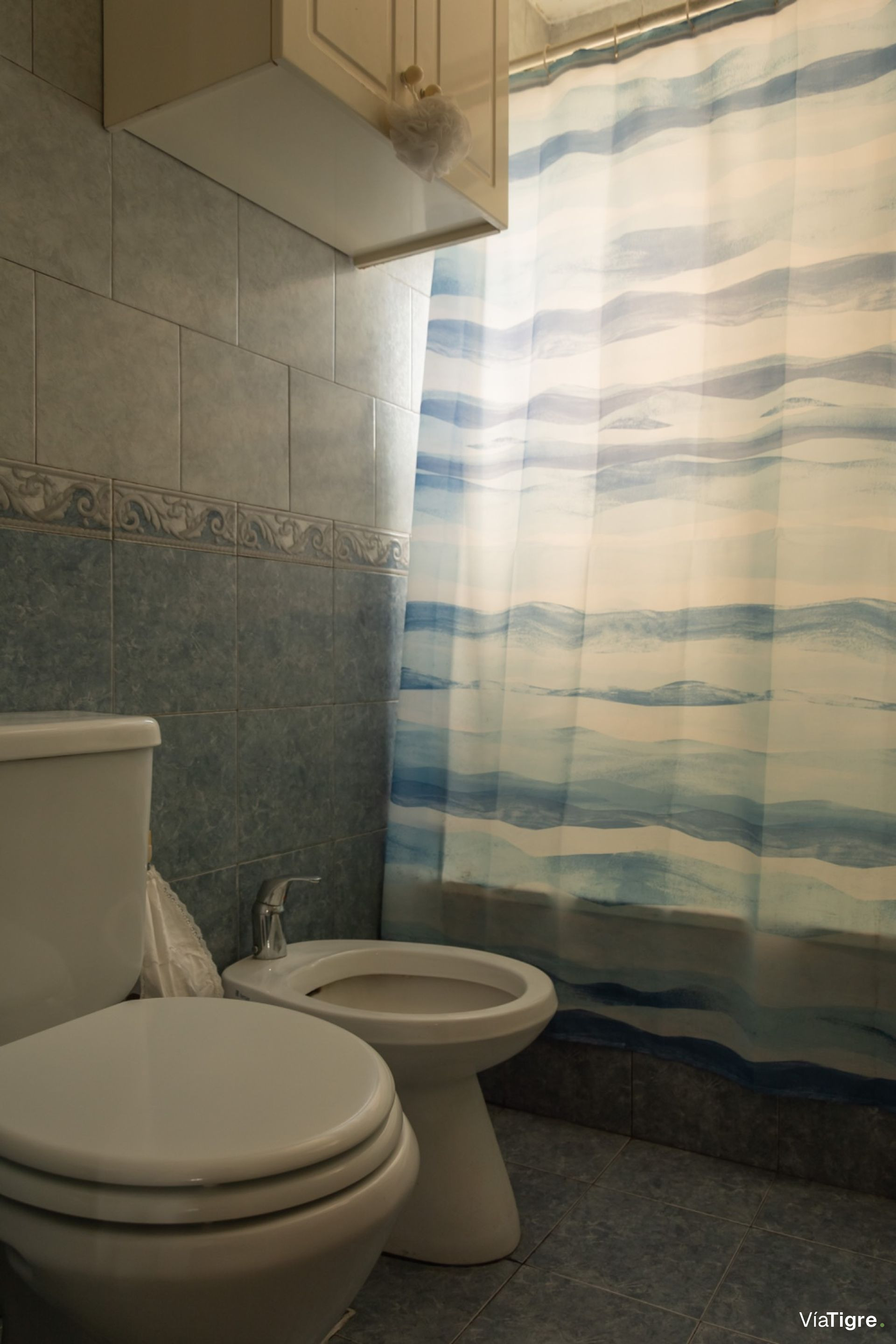 Venta Dos Ambientes Con Balcon En V. Lopez