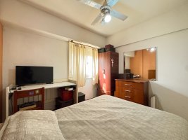 Venta Dos Ambientes Con Balcon En V. Lopez