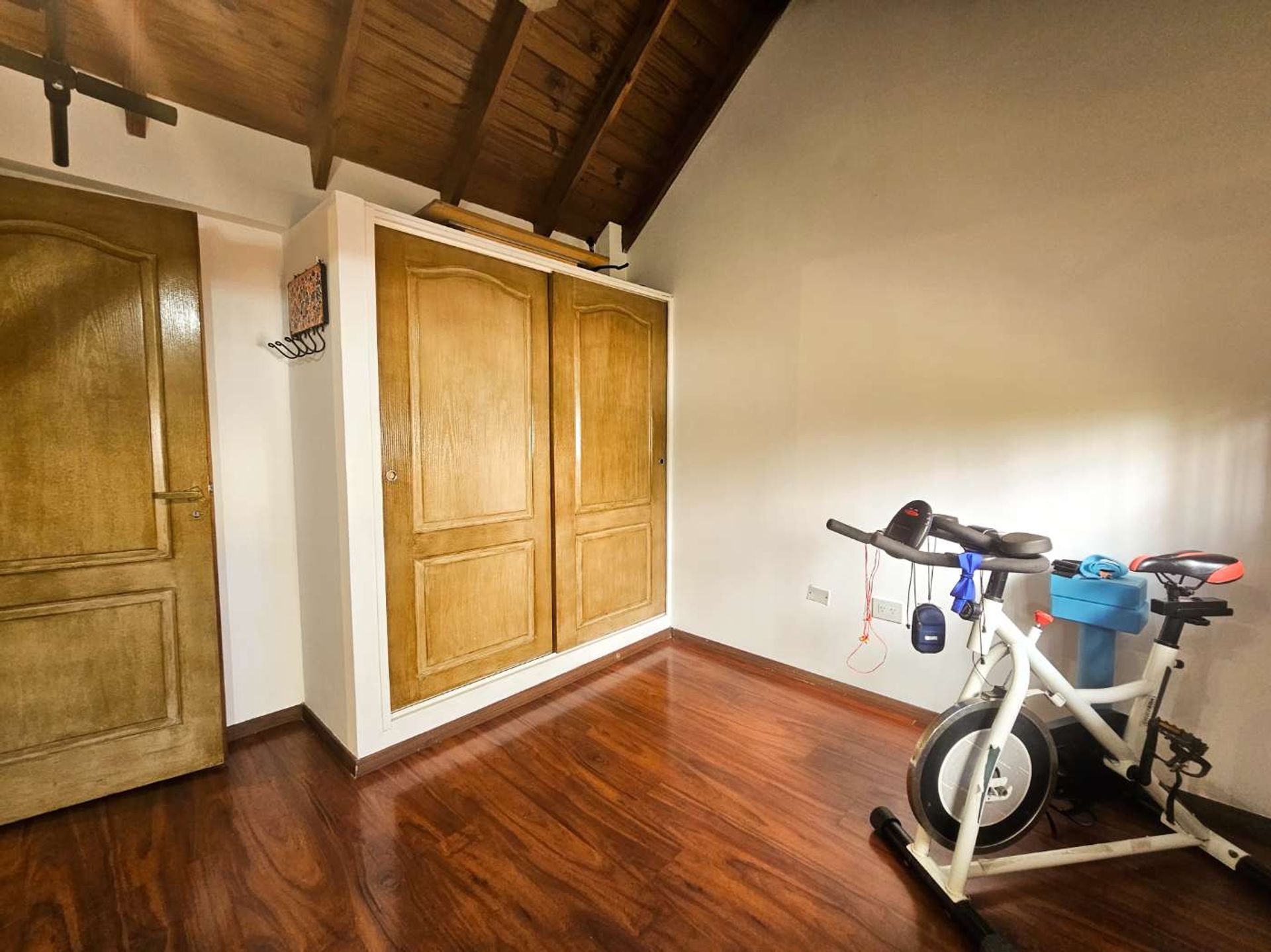 Casa en venta 6 amb Victoria doble cochera