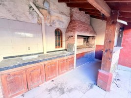 House for Sale – 6 Rooms, Beccar, Pool Opportunity