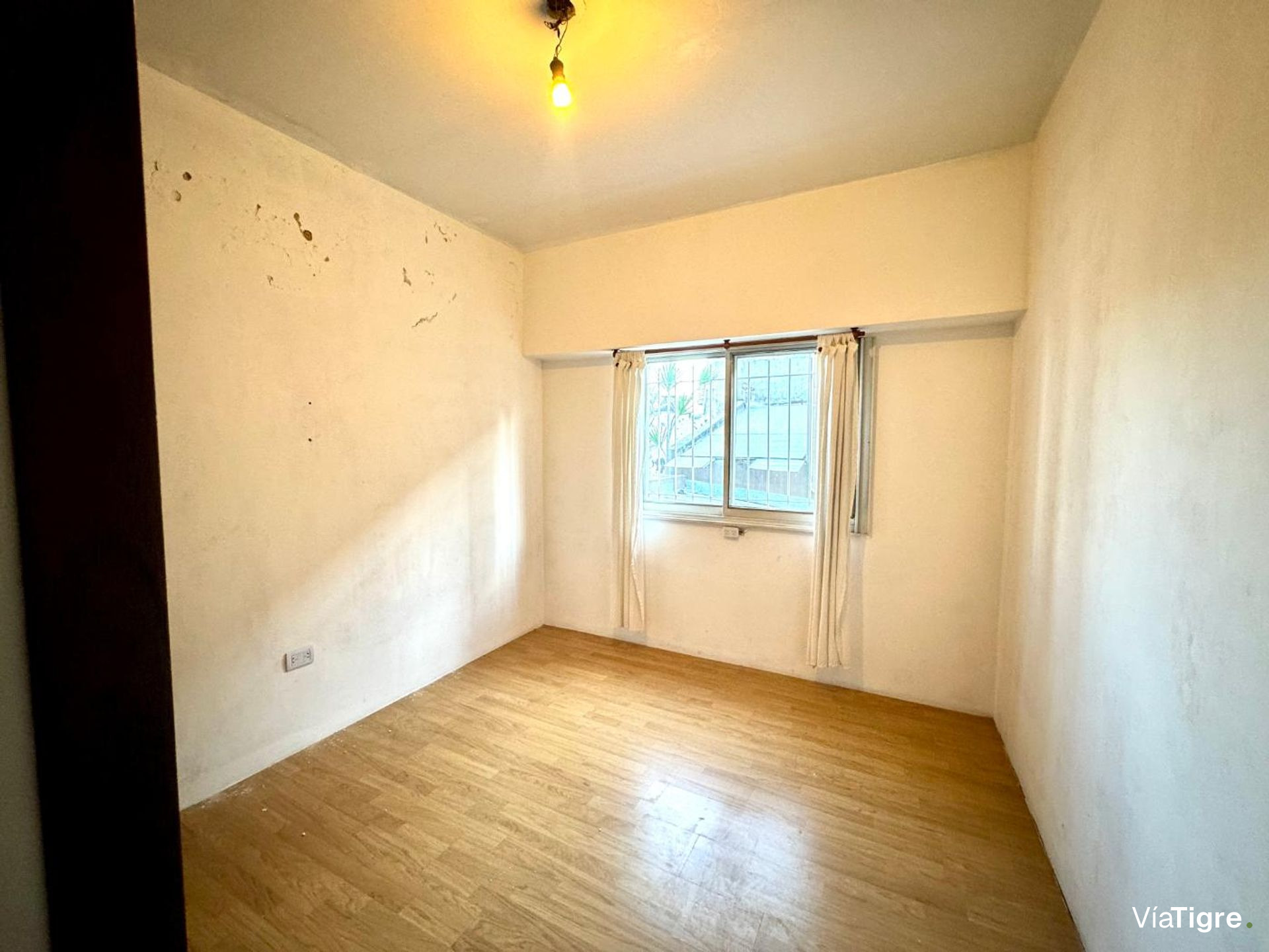 Venta Ph Tipo Casa 3 Pisos Apto Credito Vte Lopez