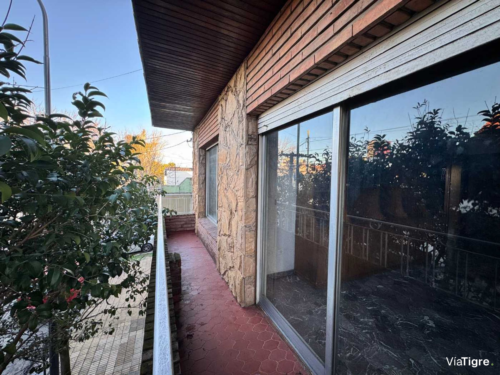 Venta Ph Tipo Casa 3 Pisos Apto Credito Vte Lopez