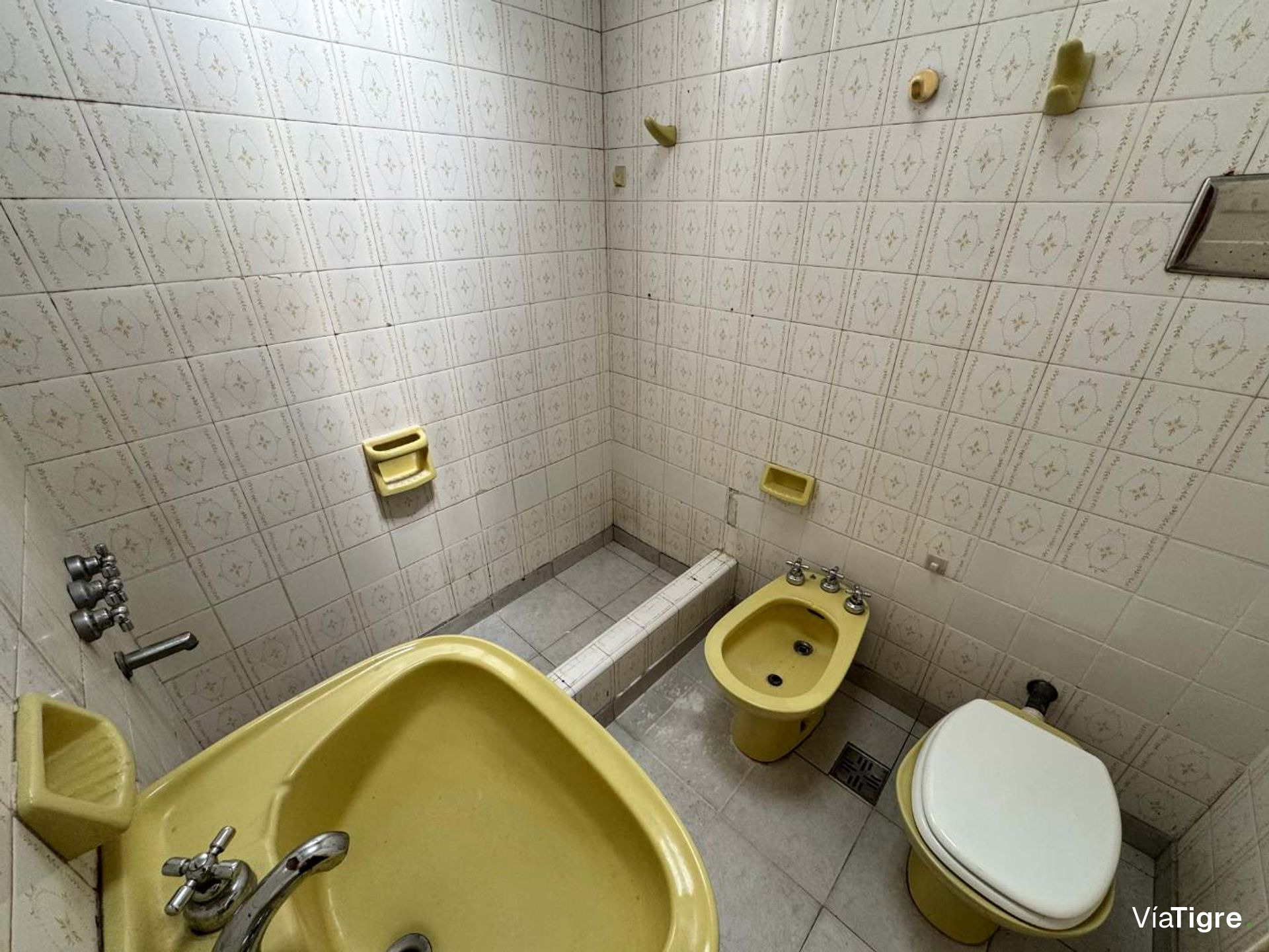 Venta Ph Tipo Casa 3 Pisos Apto Credito Vte Lopez