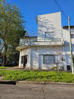VENTA CASA- 4 amb. ideal 2 familias CARAPACHAY