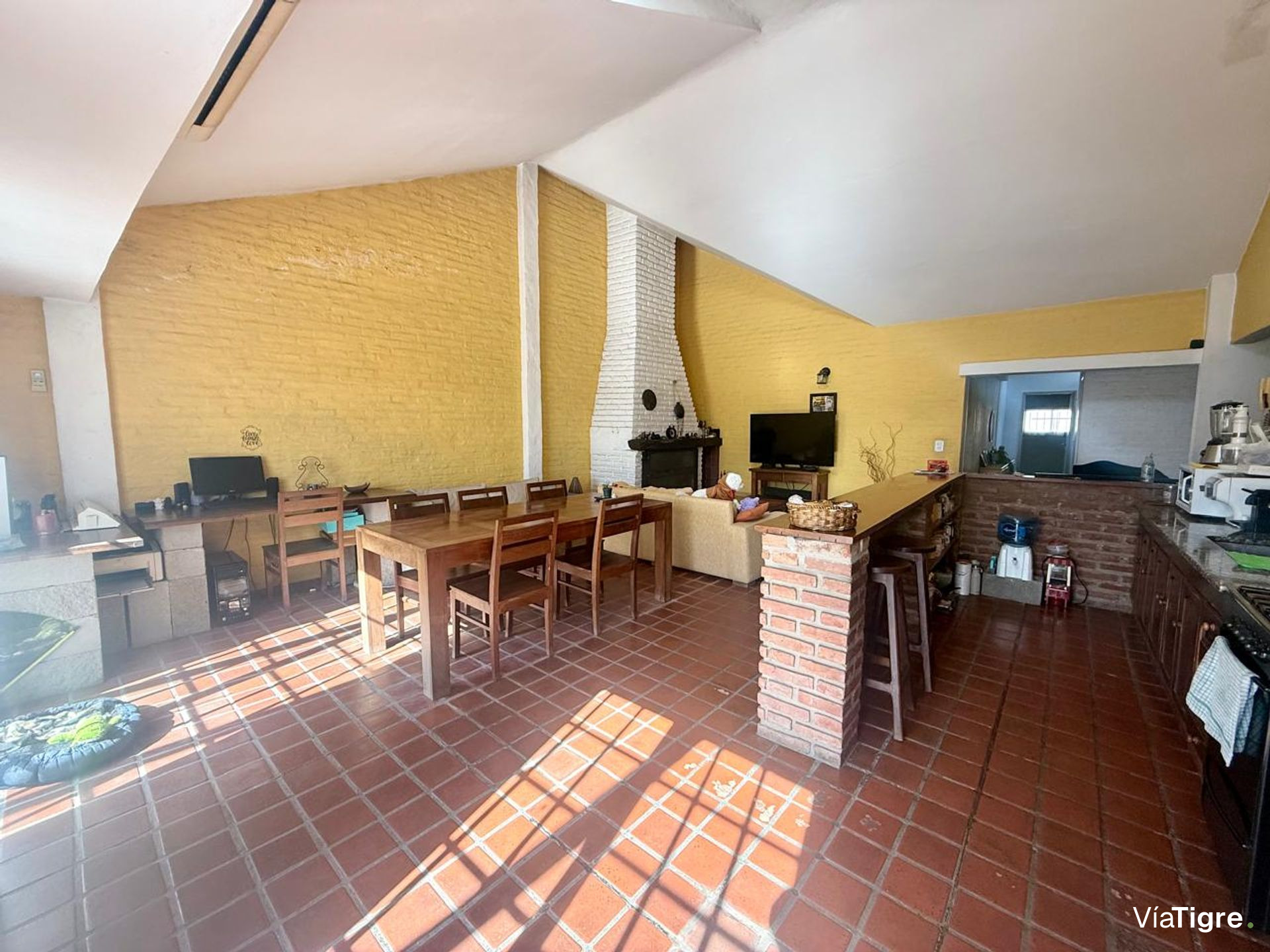 Casa 3 Amb Con Terraza Taller Y Local Beccar