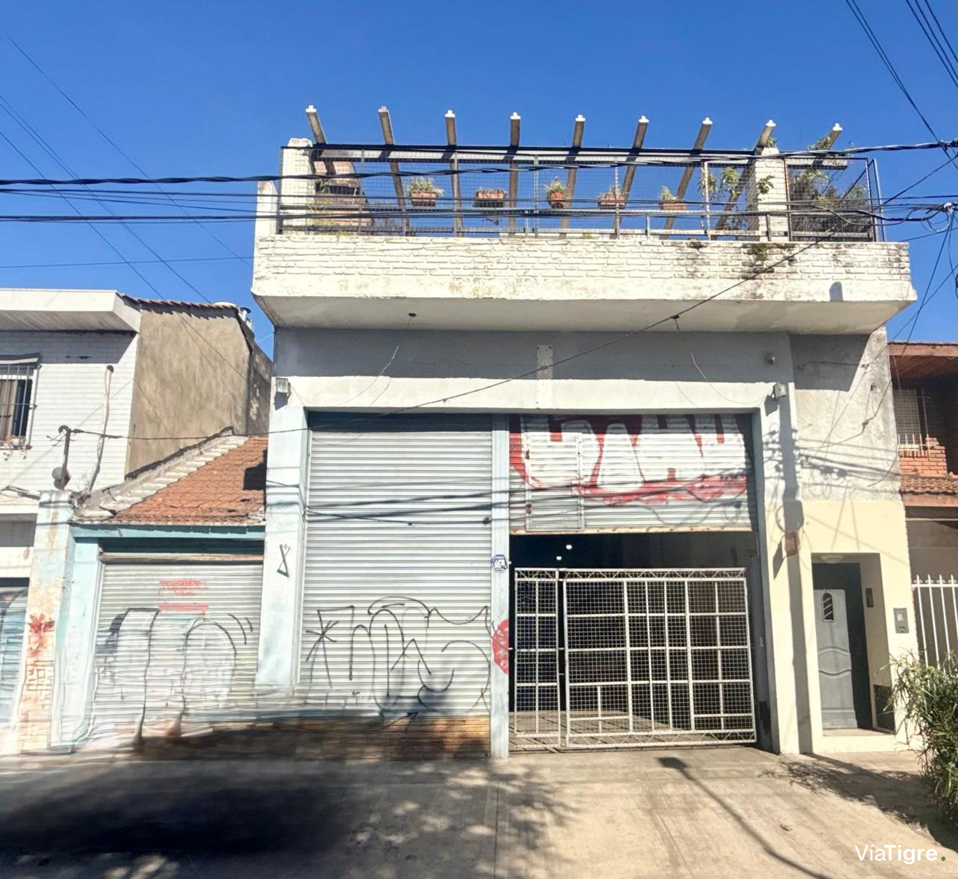 Casa 3 Amb Con Terraza Taller Y Local Beccar
