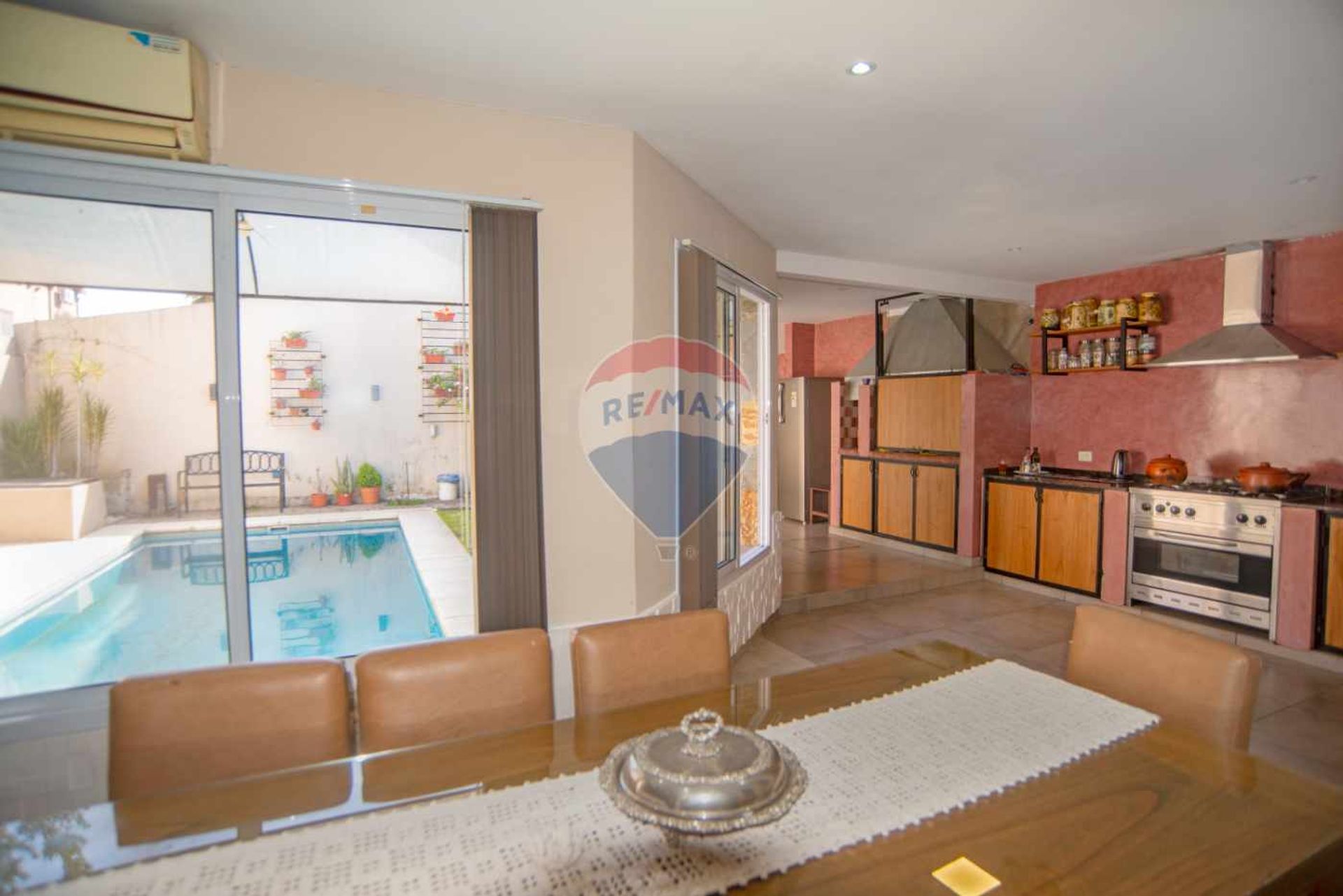 Venta Casa 4 Amb En Olivos Con Pileta