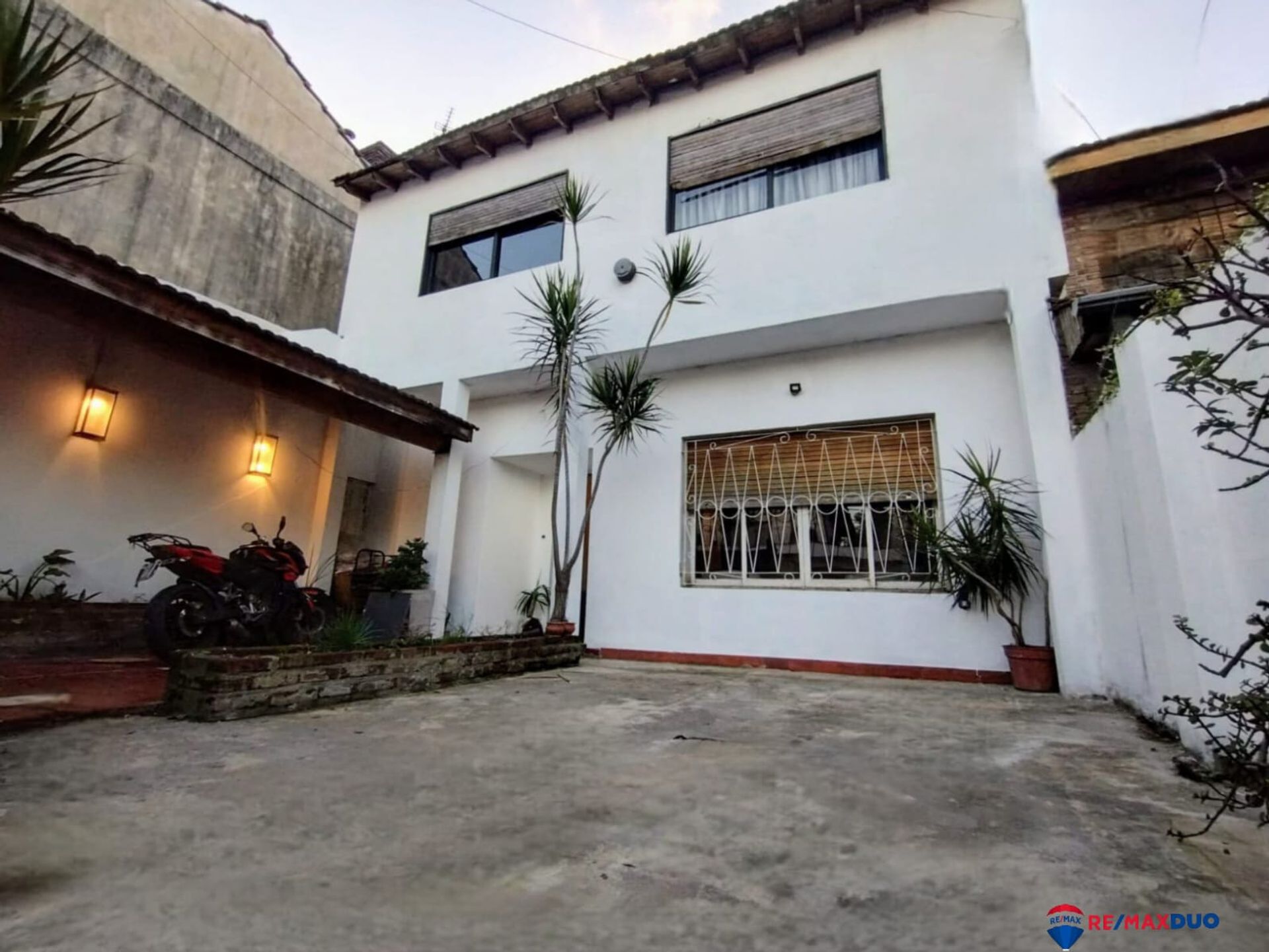 Venta Ph Tipo Casa 4 Ambientes En Martinez.