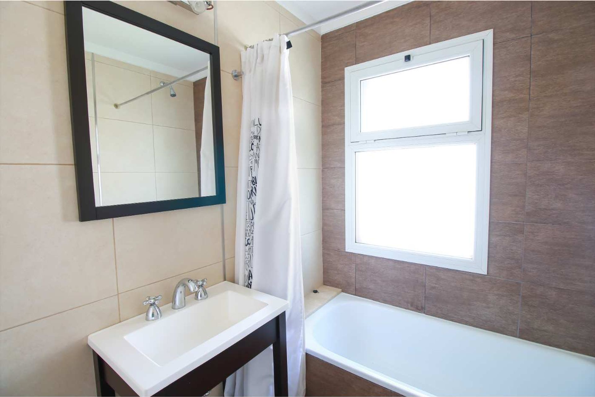 Alquiler Casa Los Lagos Nordelta 4 Dorm. Pileta