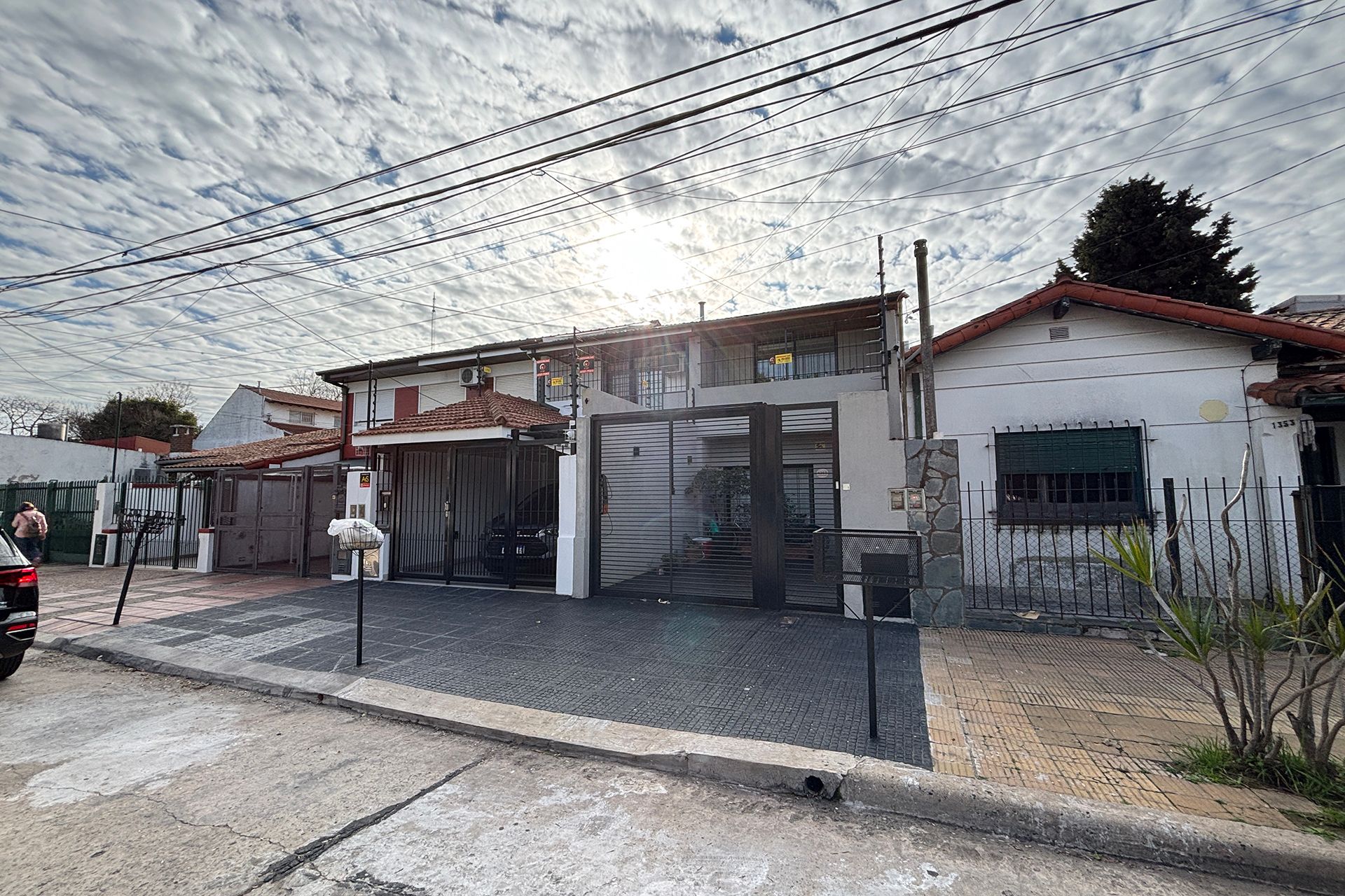 VENTA DUPLEX 183m2 PATIO+PARRI+PILETA EN MARTINEZ