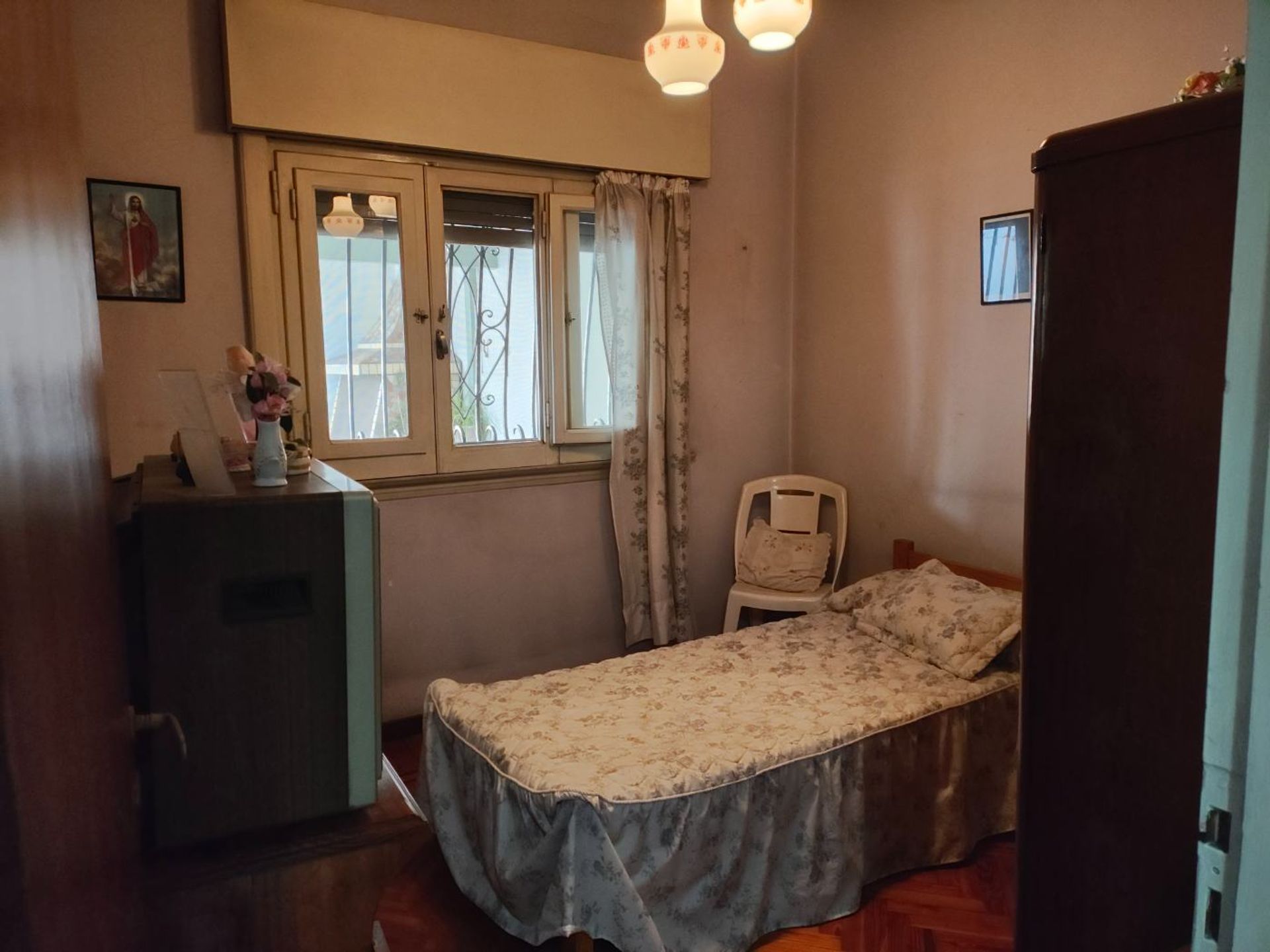 Venta Casa 438 Mt2 5 Amb + Depto 2 Amb Boulogne
