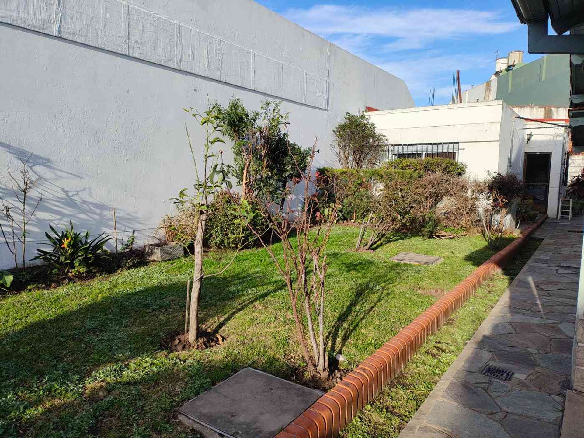 Venta Casa 438 Mt2 5 Amb + Depto 2 Amb Boulogne