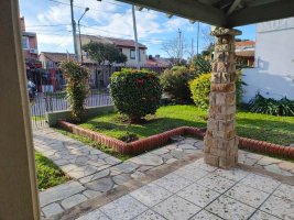 House for Sale 438 m², 5 rooms + Apartment 2 rooms Boulogne