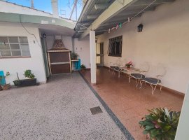 House for Sale 438 m², 5 rooms + Apartment 2 rooms Boulogne