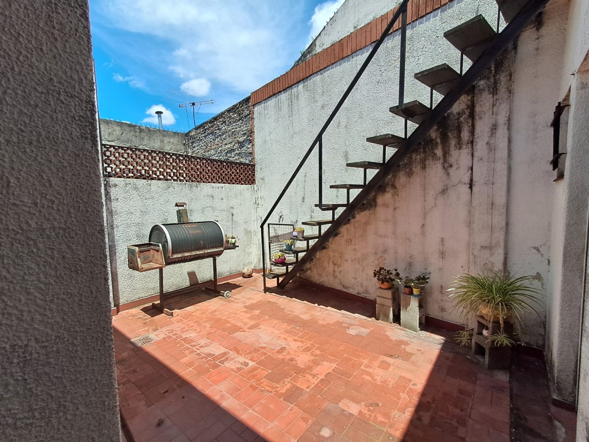 Venta Ph 3amb. c/patio y terraza en Villa Martelli