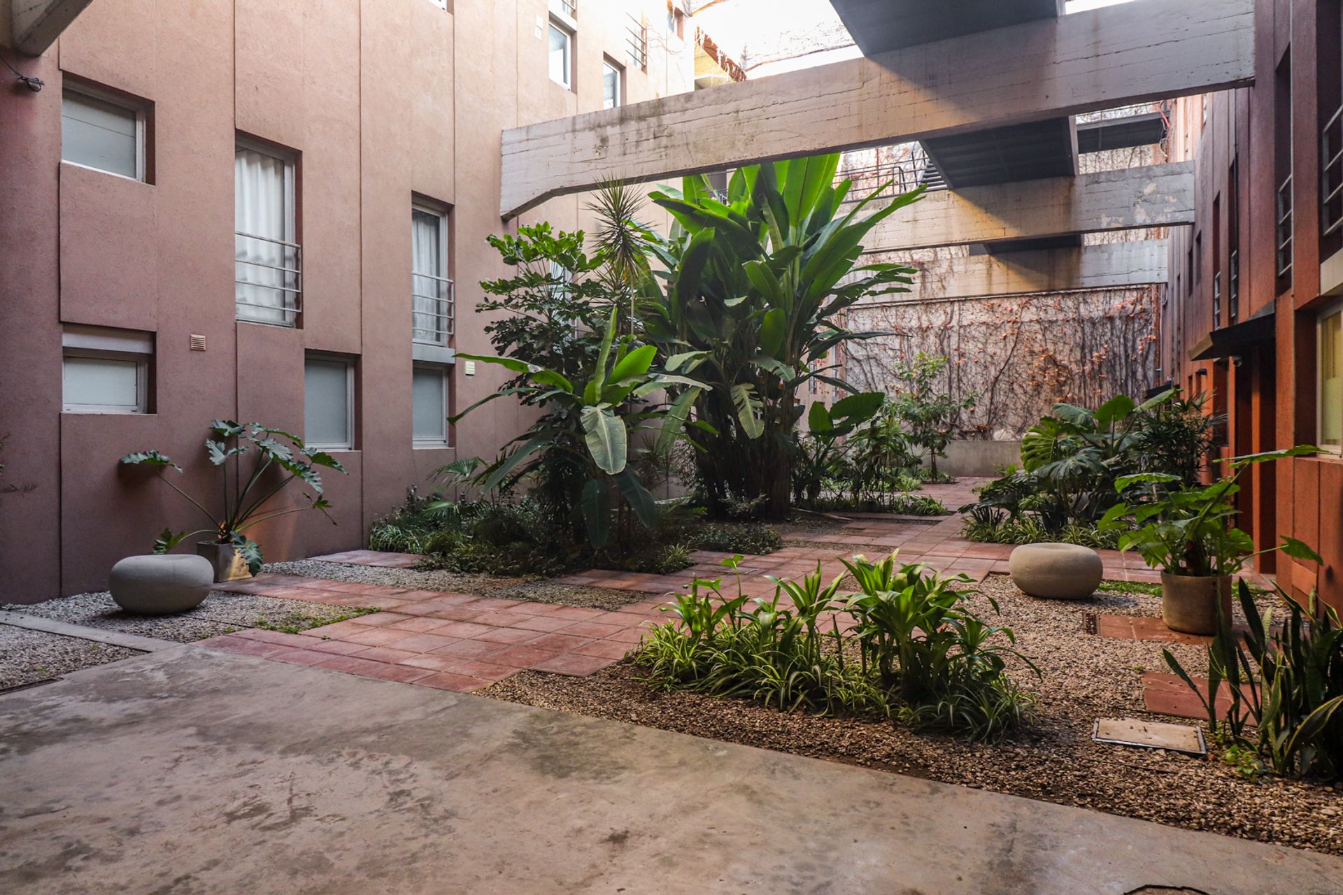 Venta departamento en Martinez, con doble cochera