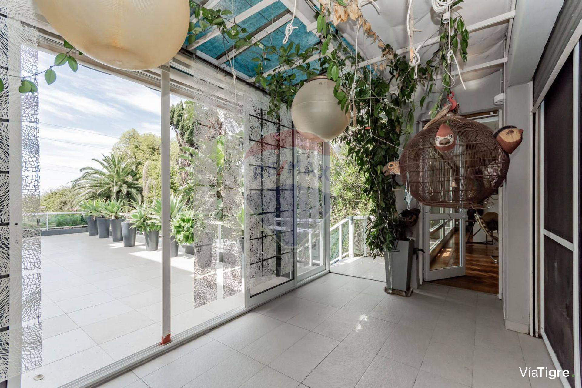 Casa única Parque Piscina P/ Embajada - La Lucila