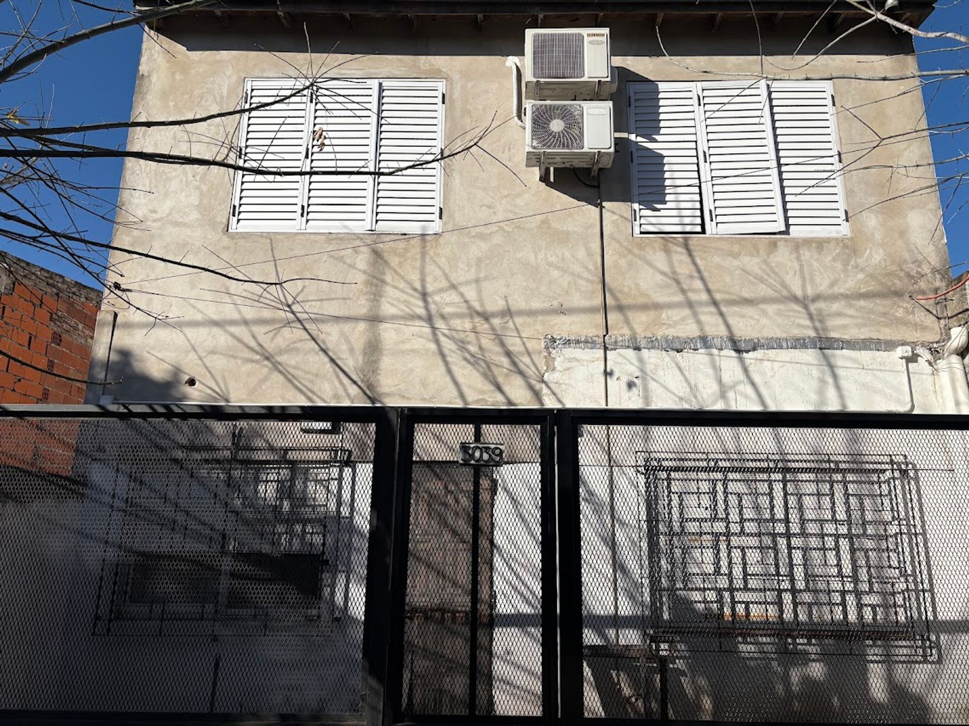 Casa Con Potencial + Gran Galpón En Don Torcuato
