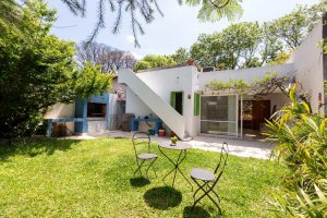 House for Sale 4 rooms Garden, Martínez