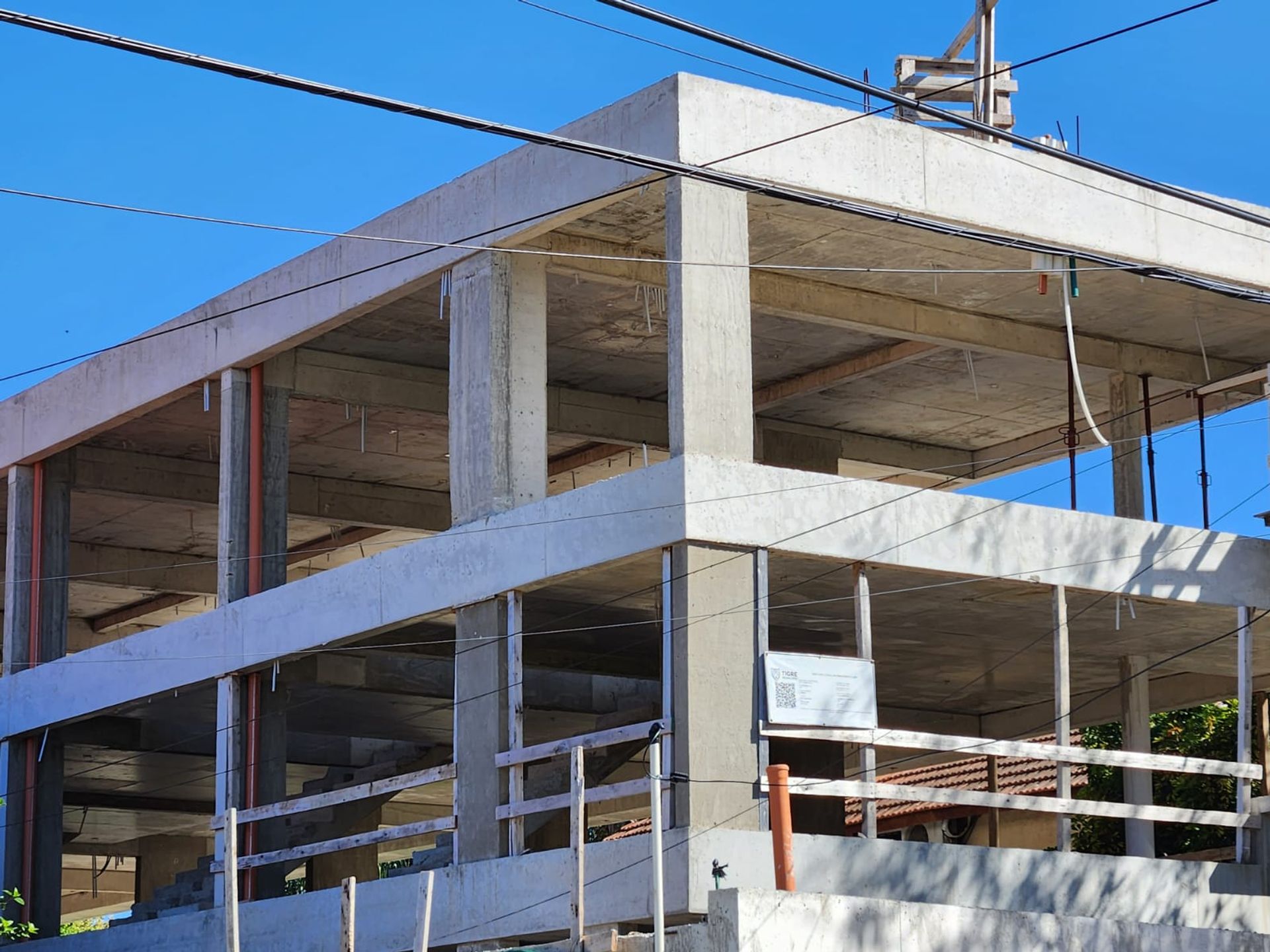 Venta dúplex 3 dormitorios con jardín Tigre