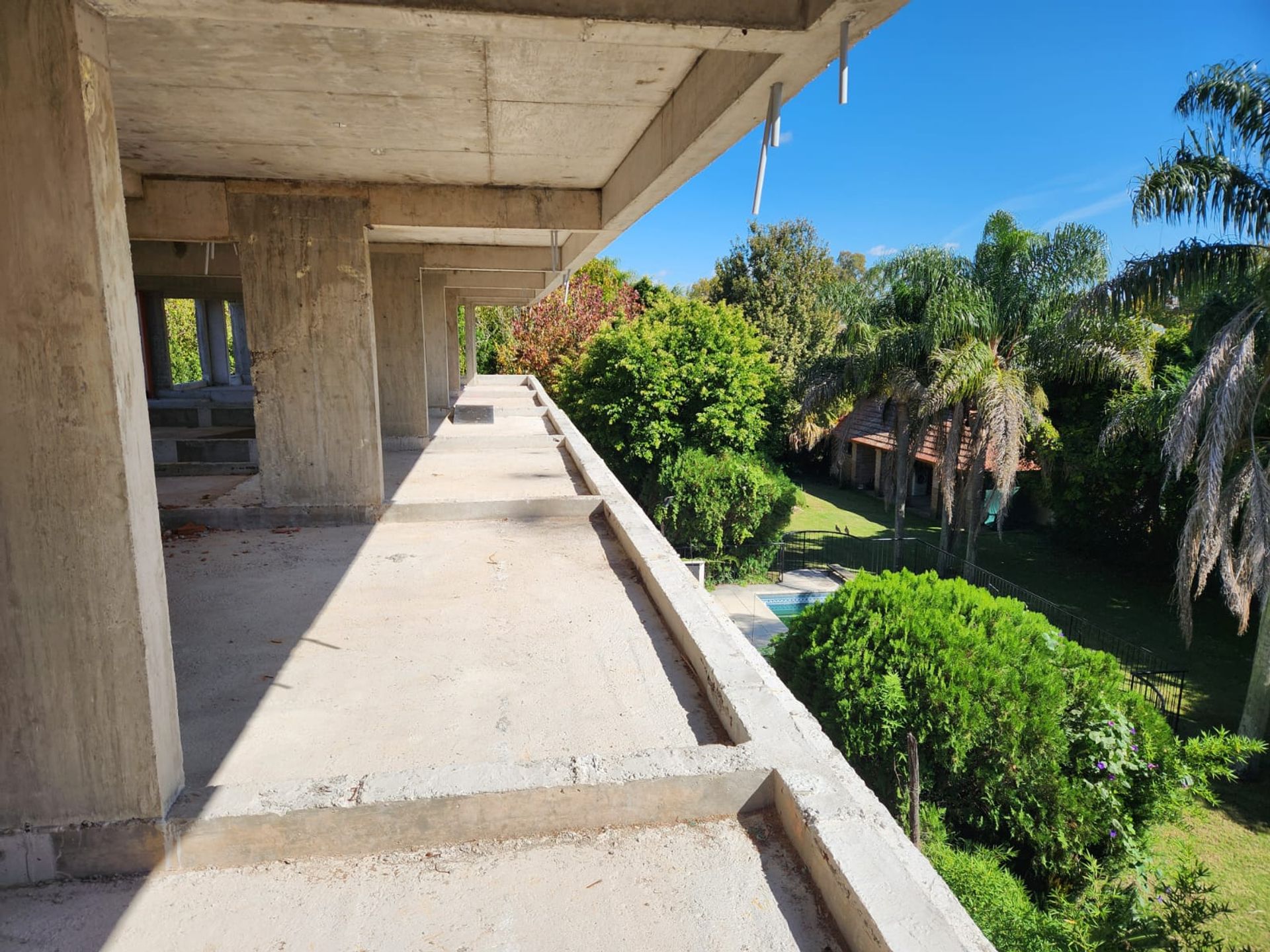 Venta Dúplex 2 dormitorios Tigre jardín cochera