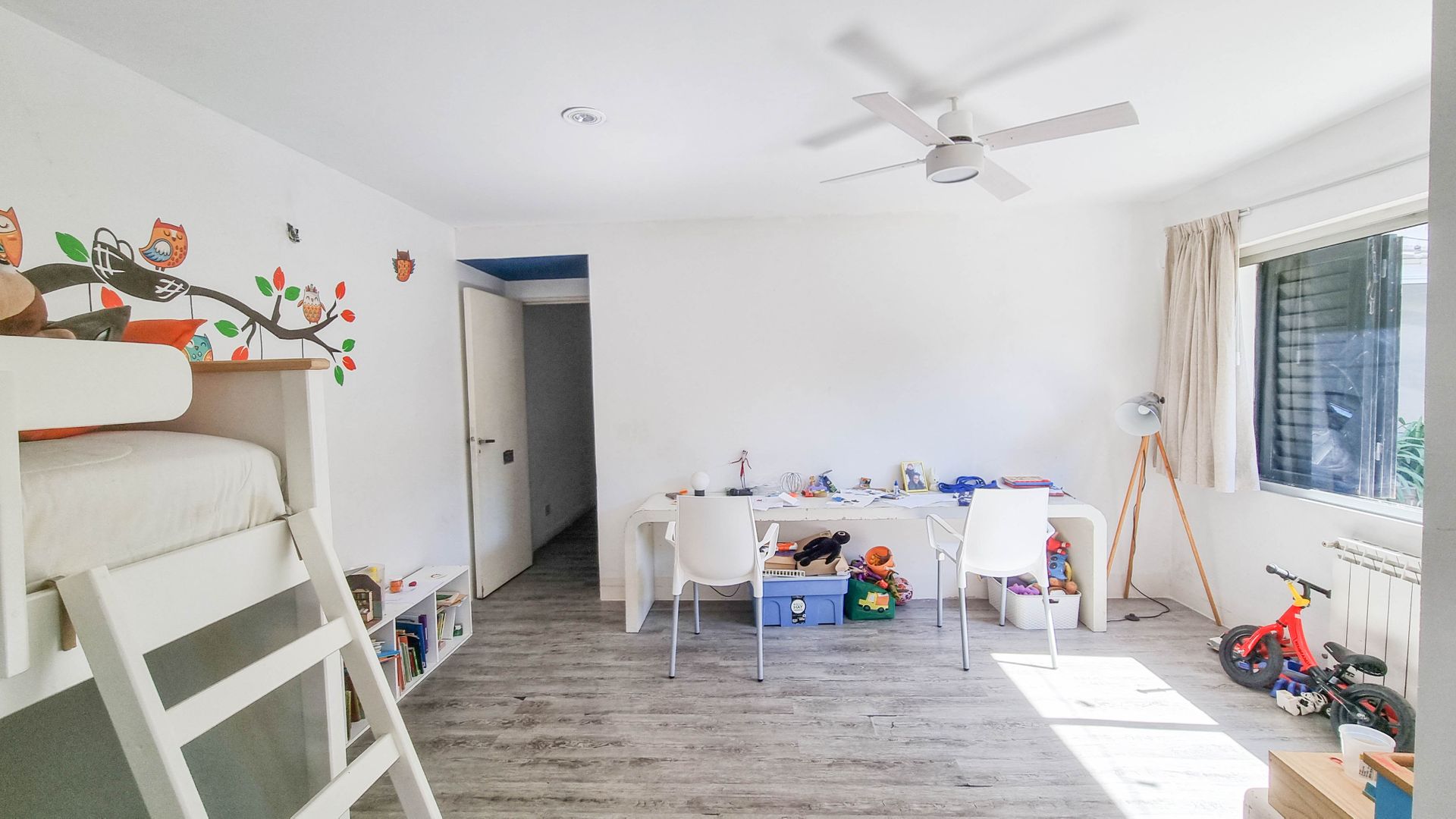 Venta casa 5 amb. con jardín y pileta en Beccar