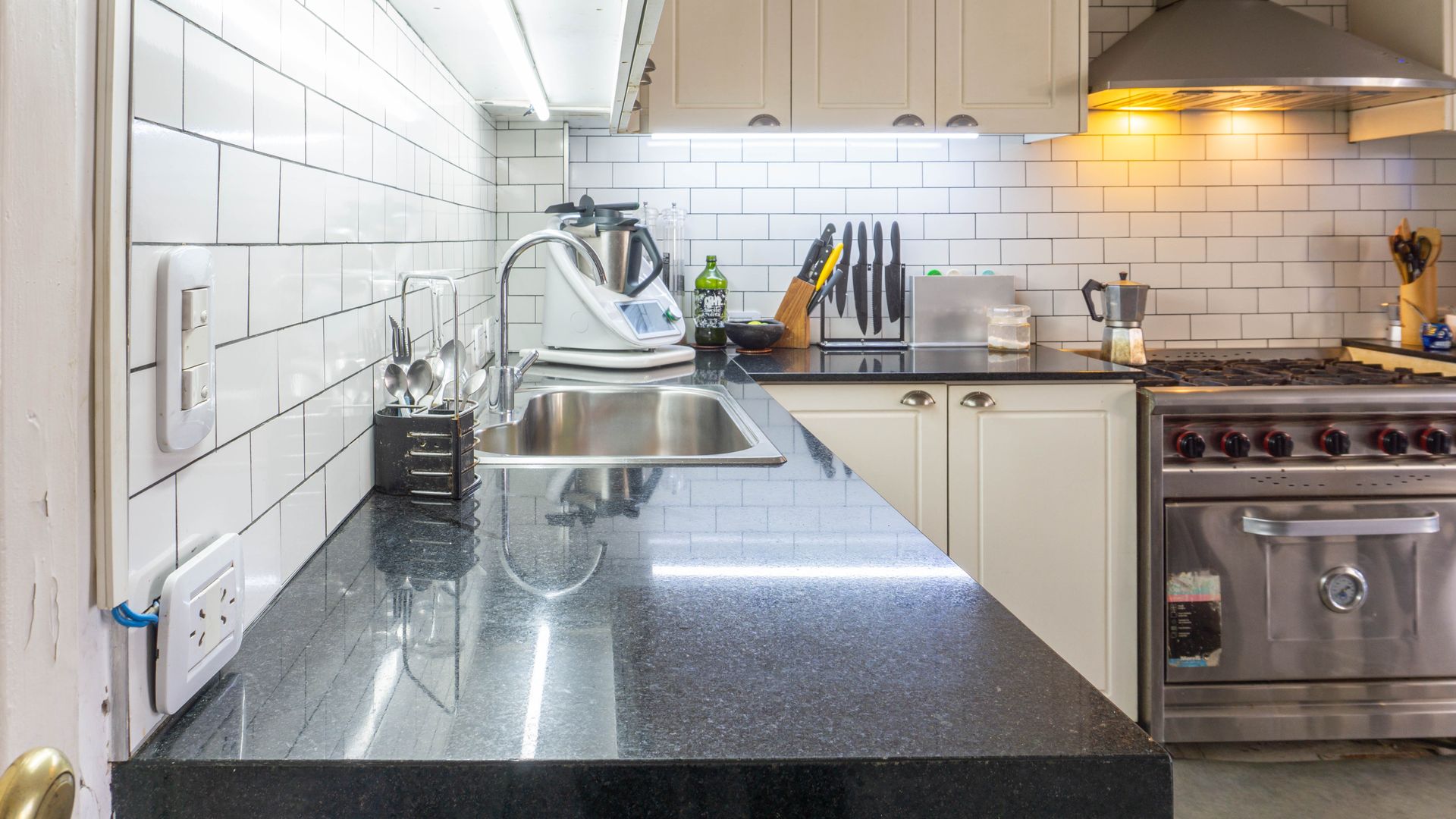 Venta casa 5 amb. con jardín y pileta en Beccar