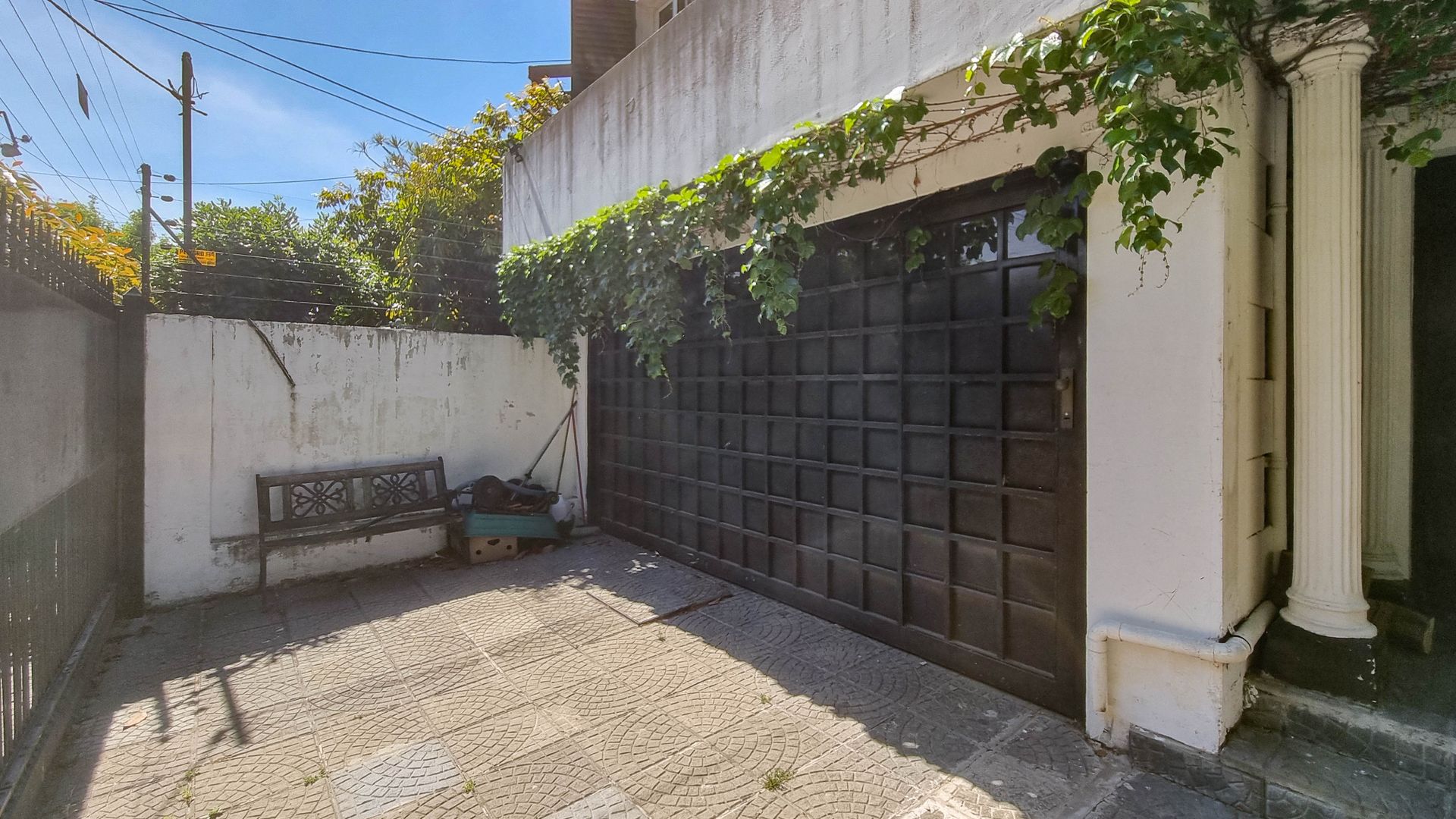 Venta casa 5 amb. con jardín y pileta en Beccar