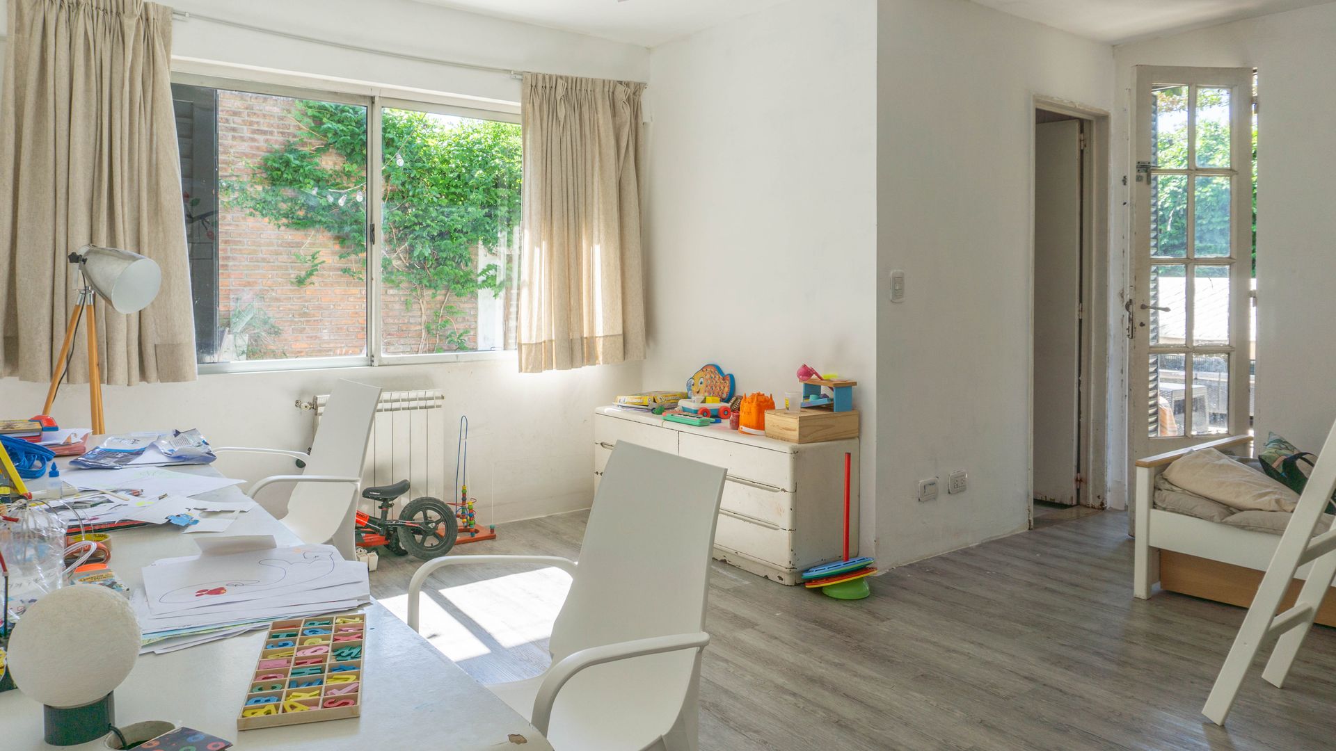 Venta casa 5 amb. con jardín y pileta en Beccar