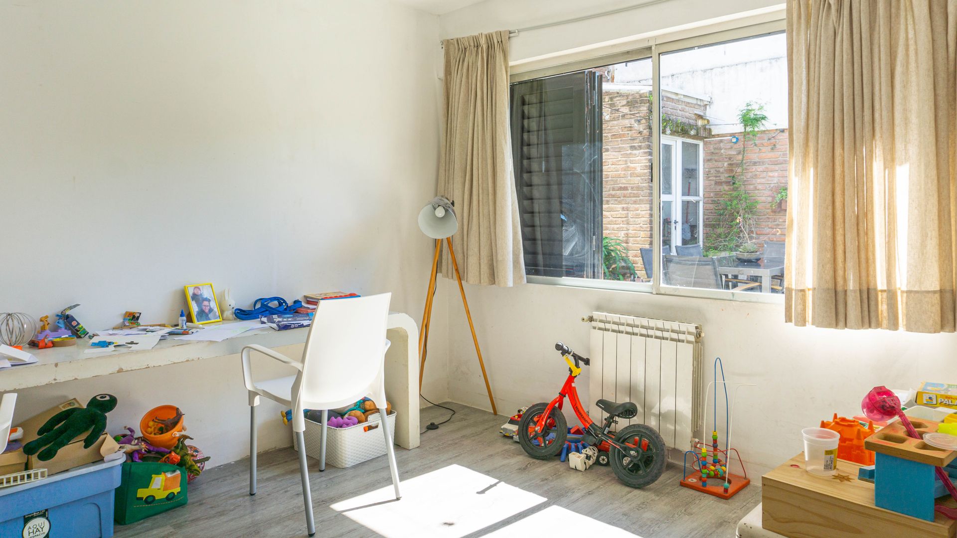 Venta casa 5 amb. con jardín y pileta en Beccar