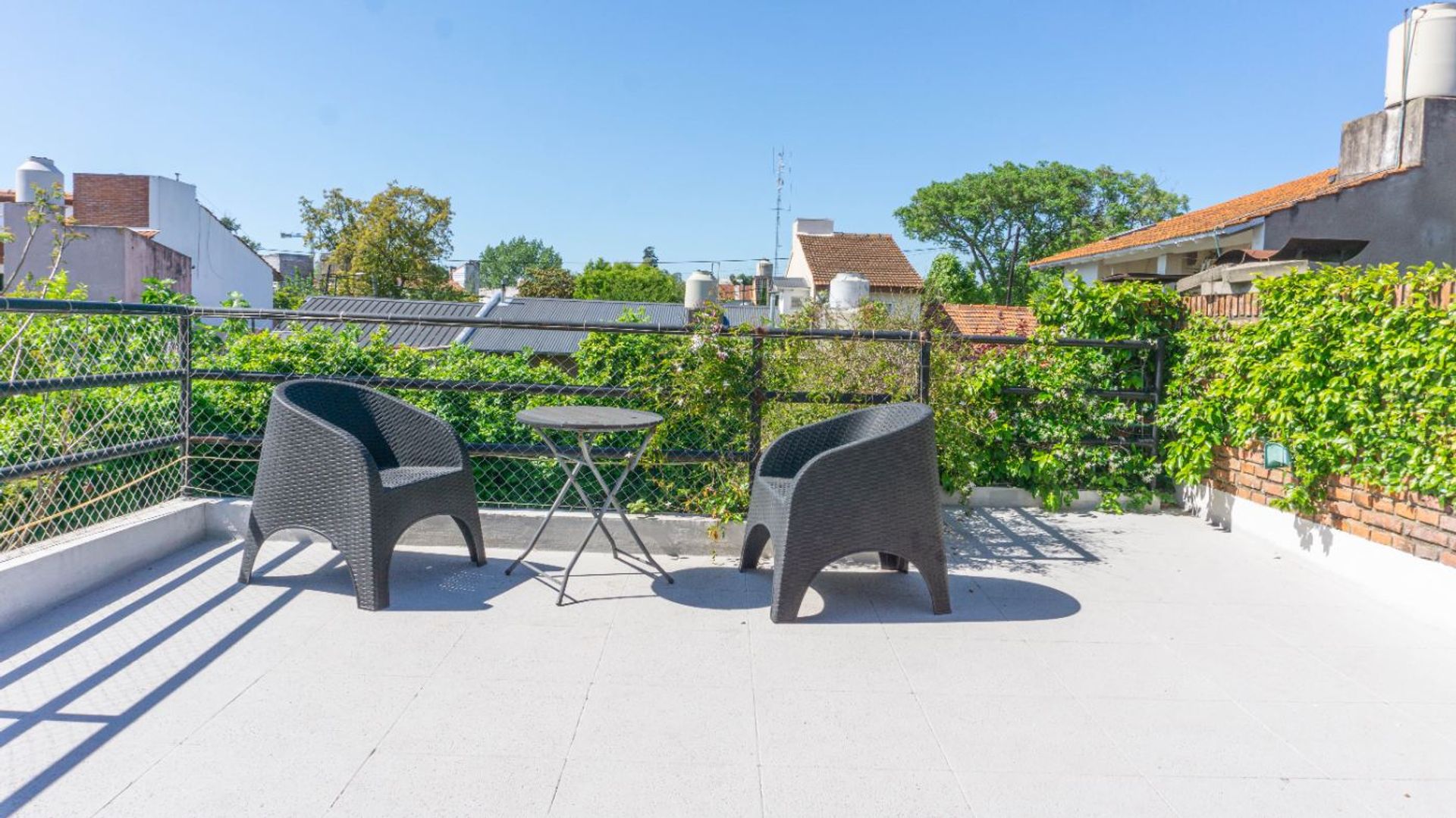 Venta casa 5 amb. con jardín y pileta en Beccar