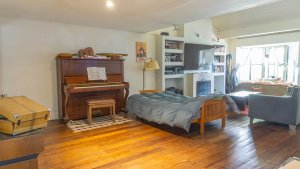 5-room house for sale with garden and pool in Beccar
