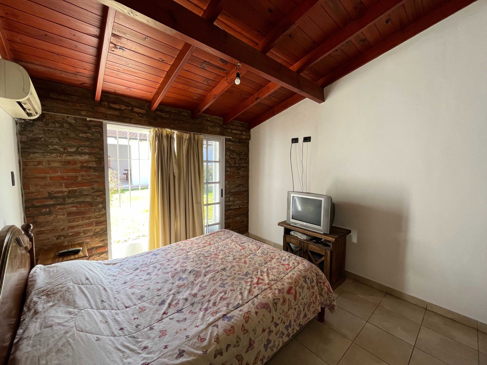 Venta Casa 5 ambientes Jardín Olivos+Permuta
