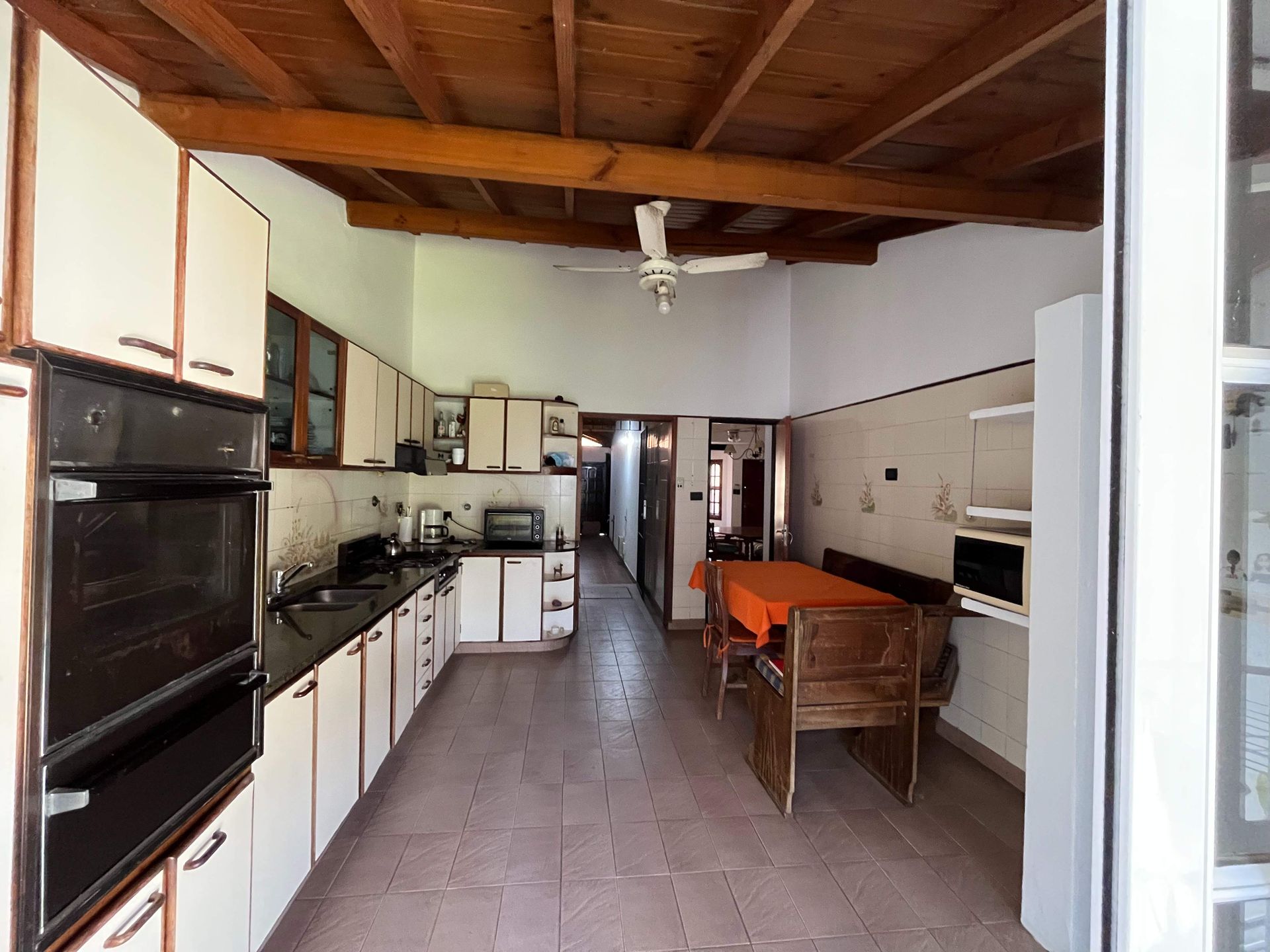 Venta Casa 5 ambientes Jardín Olivos+Permuta