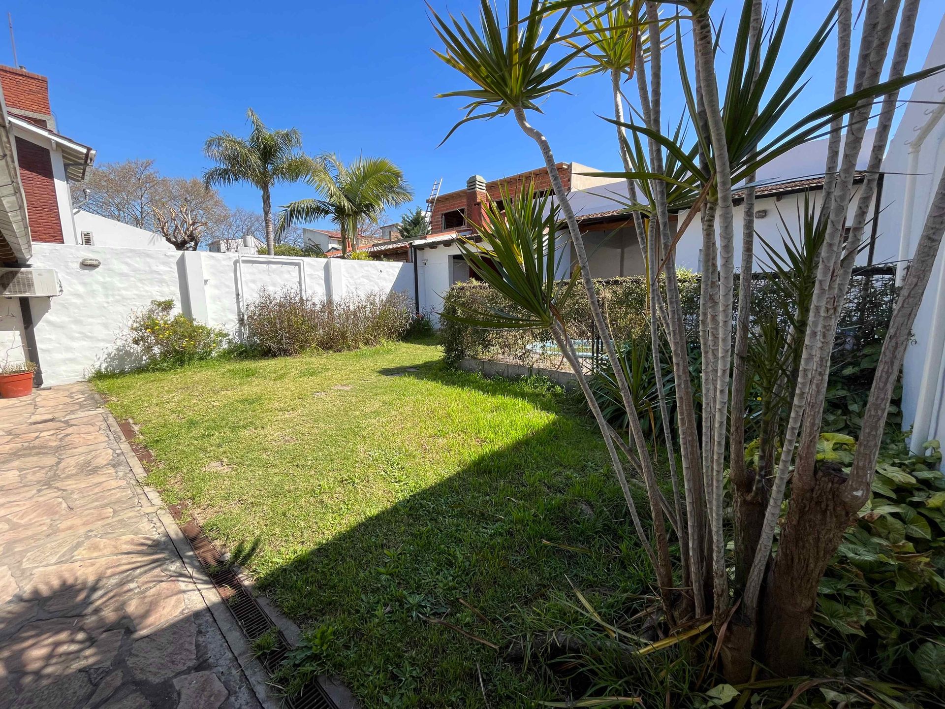 Venta Casa 5 ambientes Jardín Olivos+Permuta