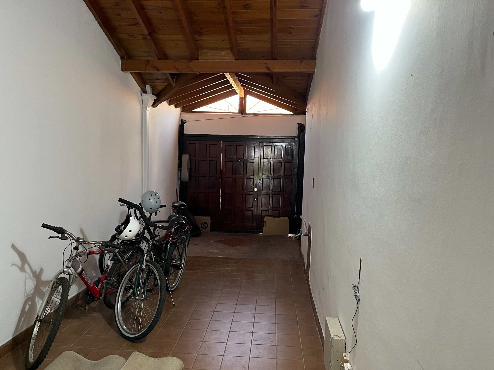 Venta Casa 5 ambientes Jardín Olivos+Permuta