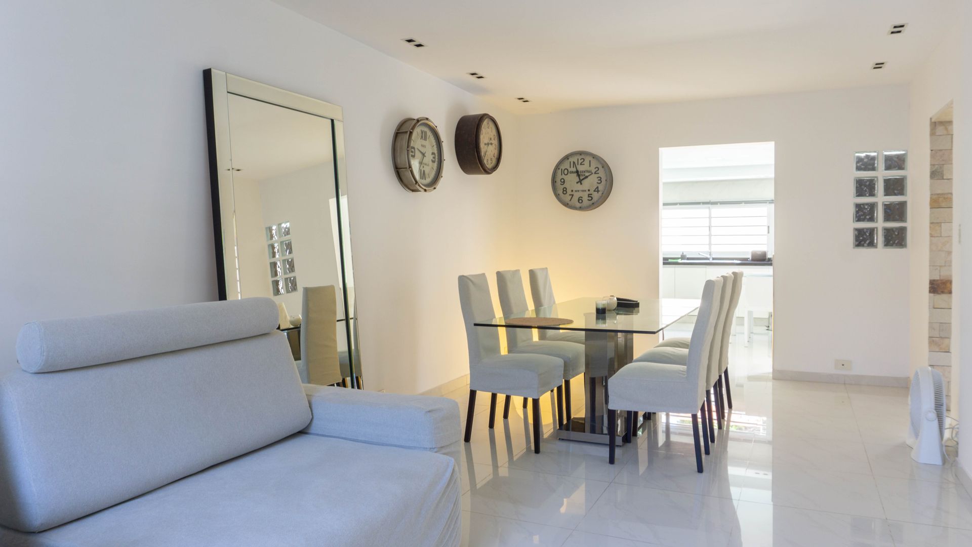 Venta casa 4 amb Jardín pileta en Martínez