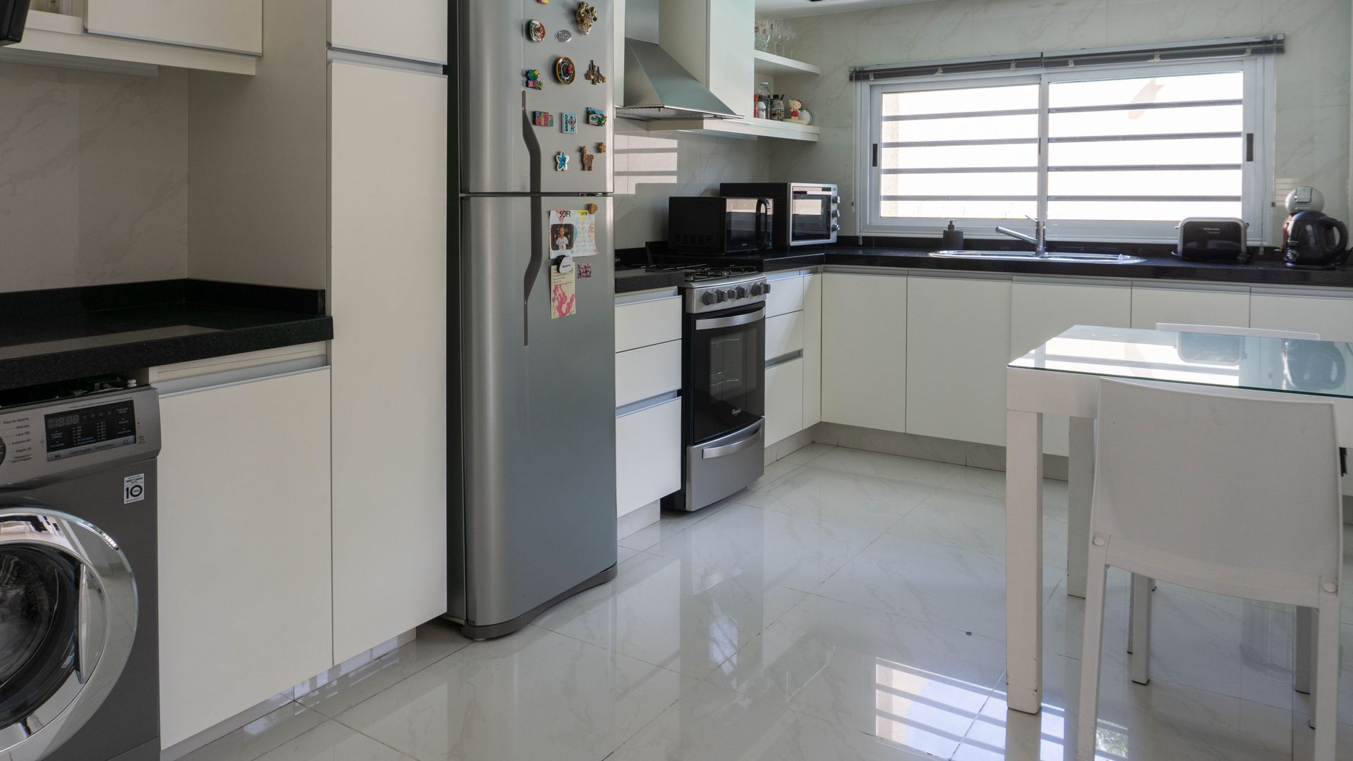 Venta casa 4 amb Jardín pileta en Martínez