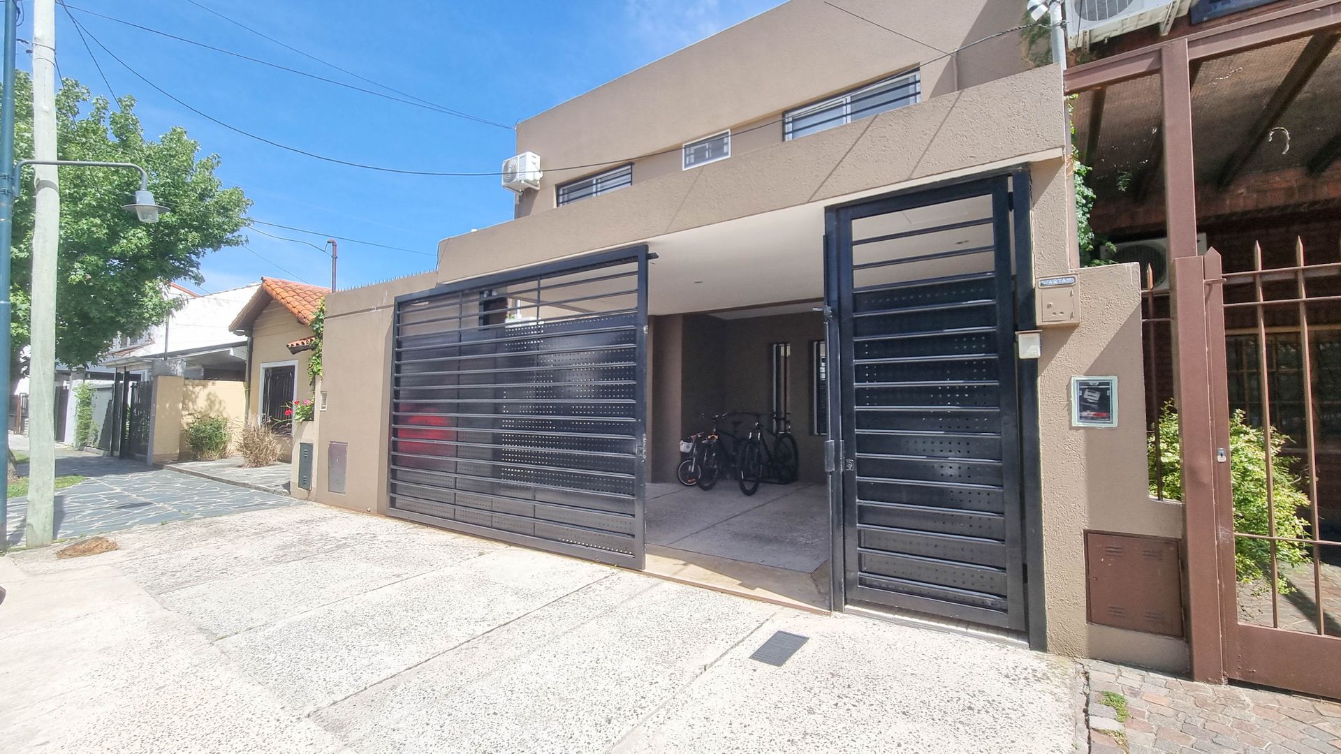 Venta casa 4 amb Jardín pileta en Martínez