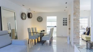 Venta casa 4 amb Jardín pileta en Martínez