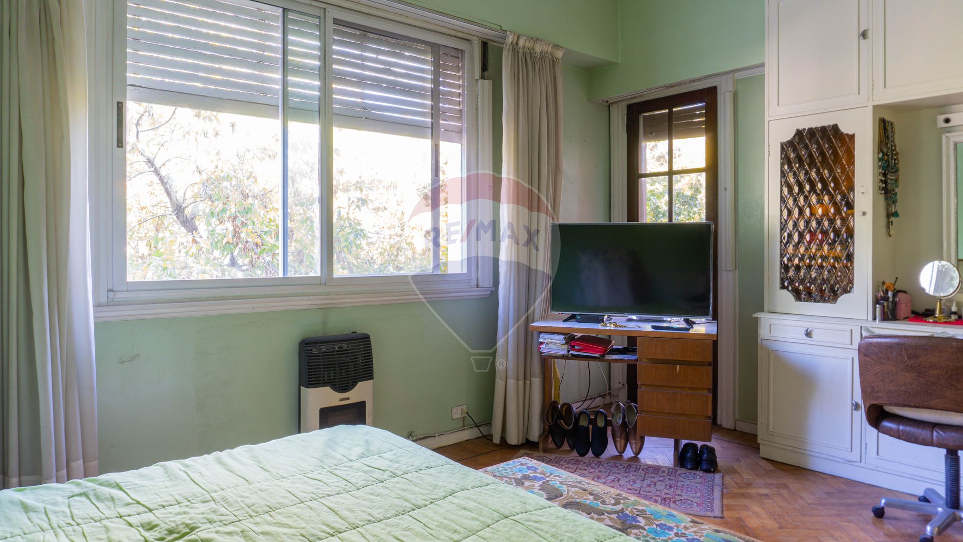 Casa en La Lucila gran lote con pileta