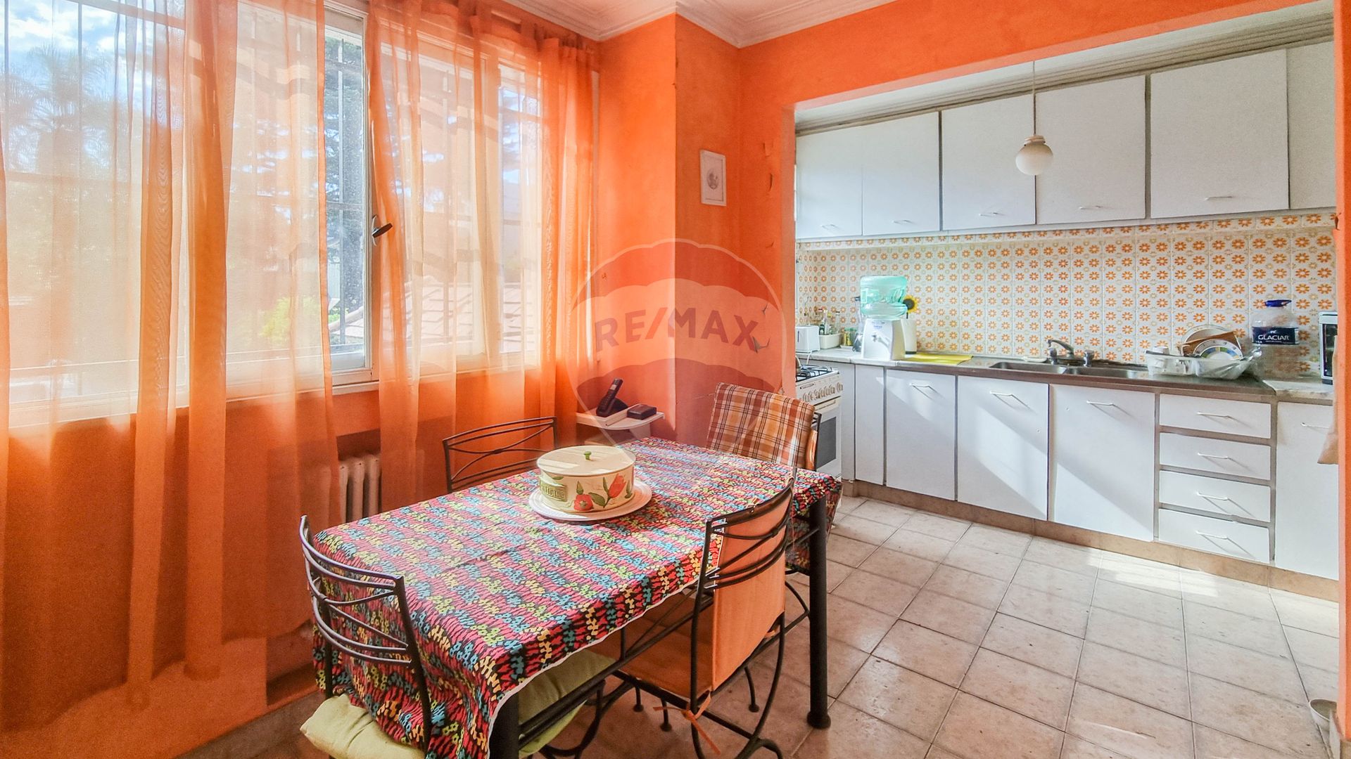 Casa en La Lucila gran lote con pileta