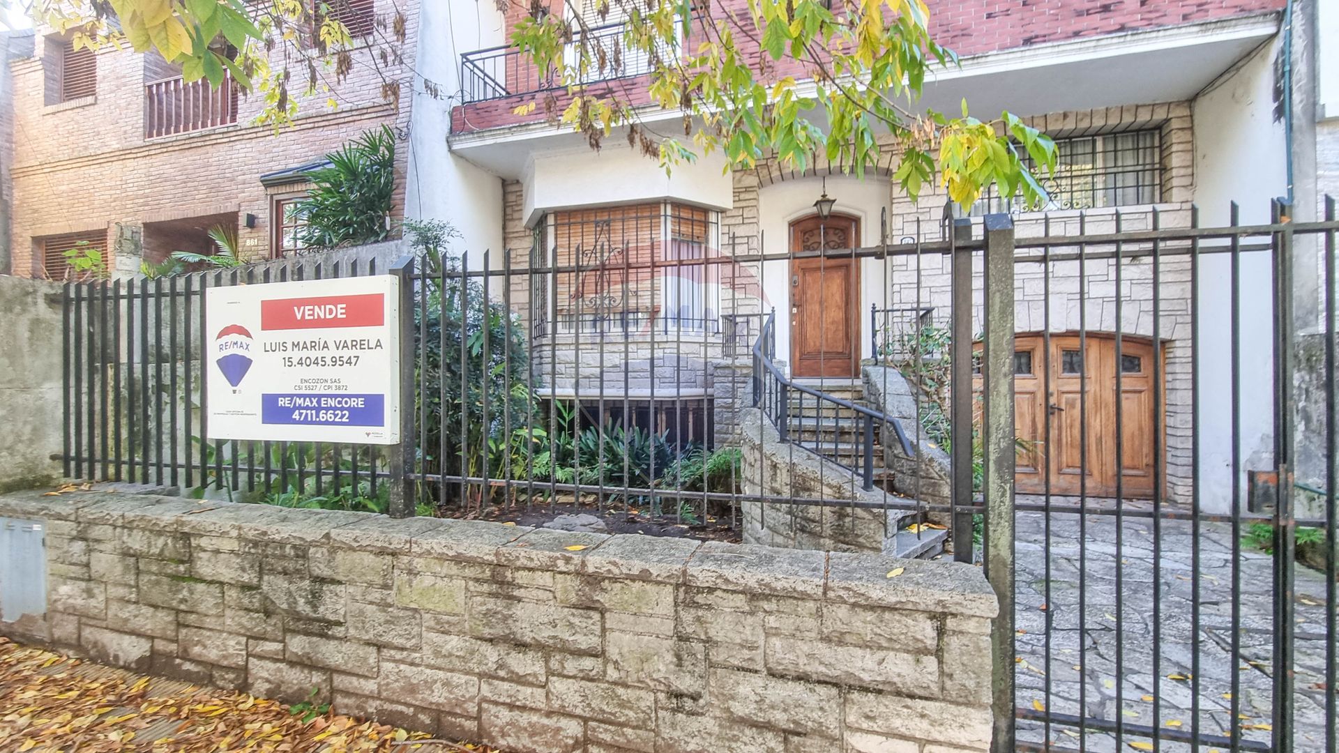 Casa en La Lucila gran lote con pileta